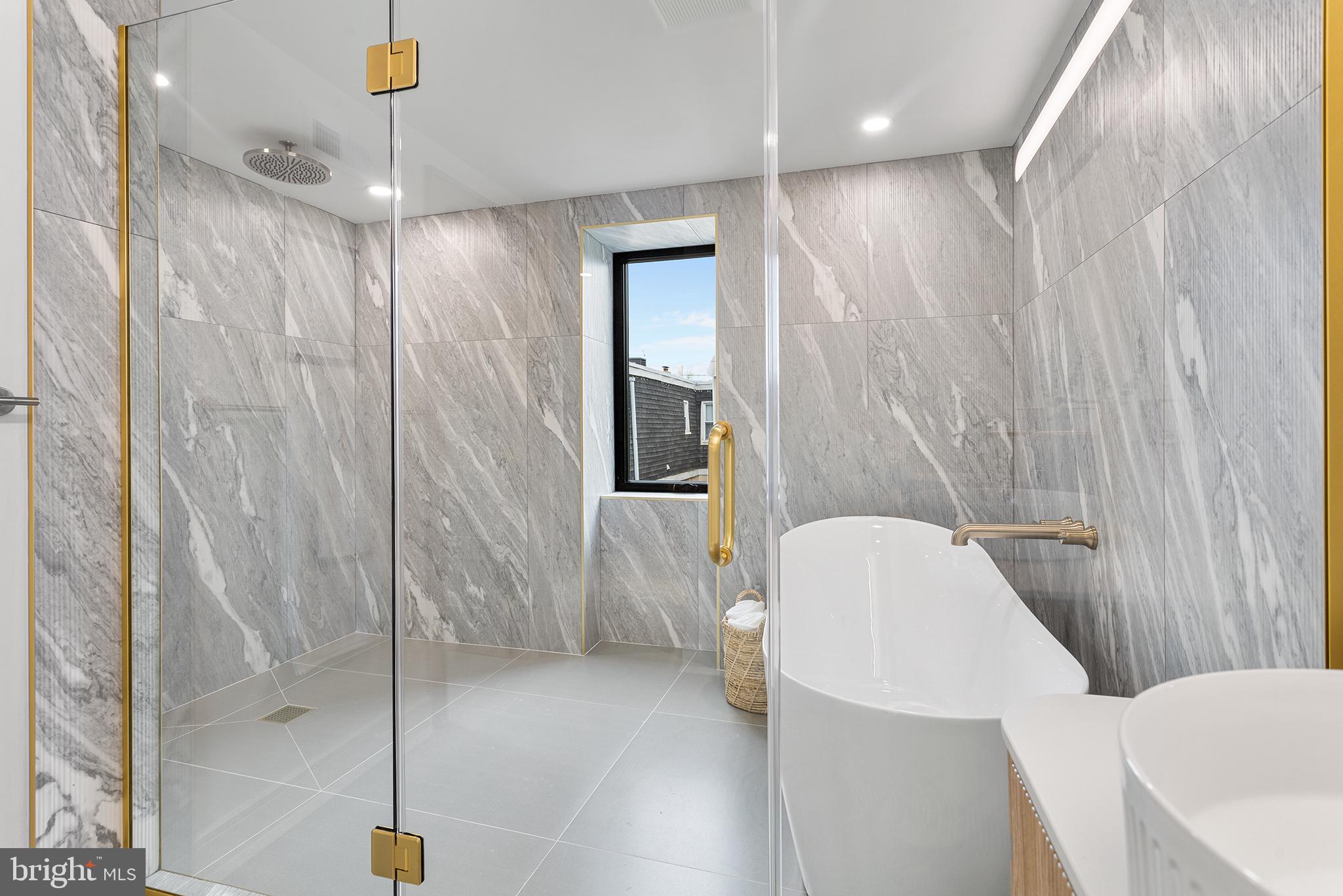 GRADUATE HOSPITAL - Residential