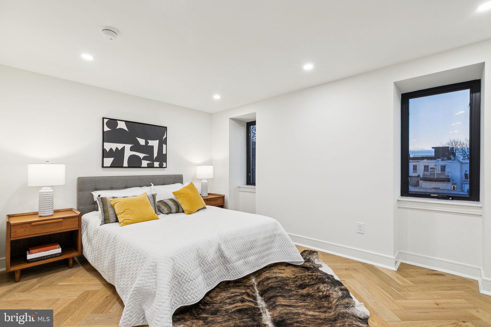 GRADUATE HOSPITAL - Residential