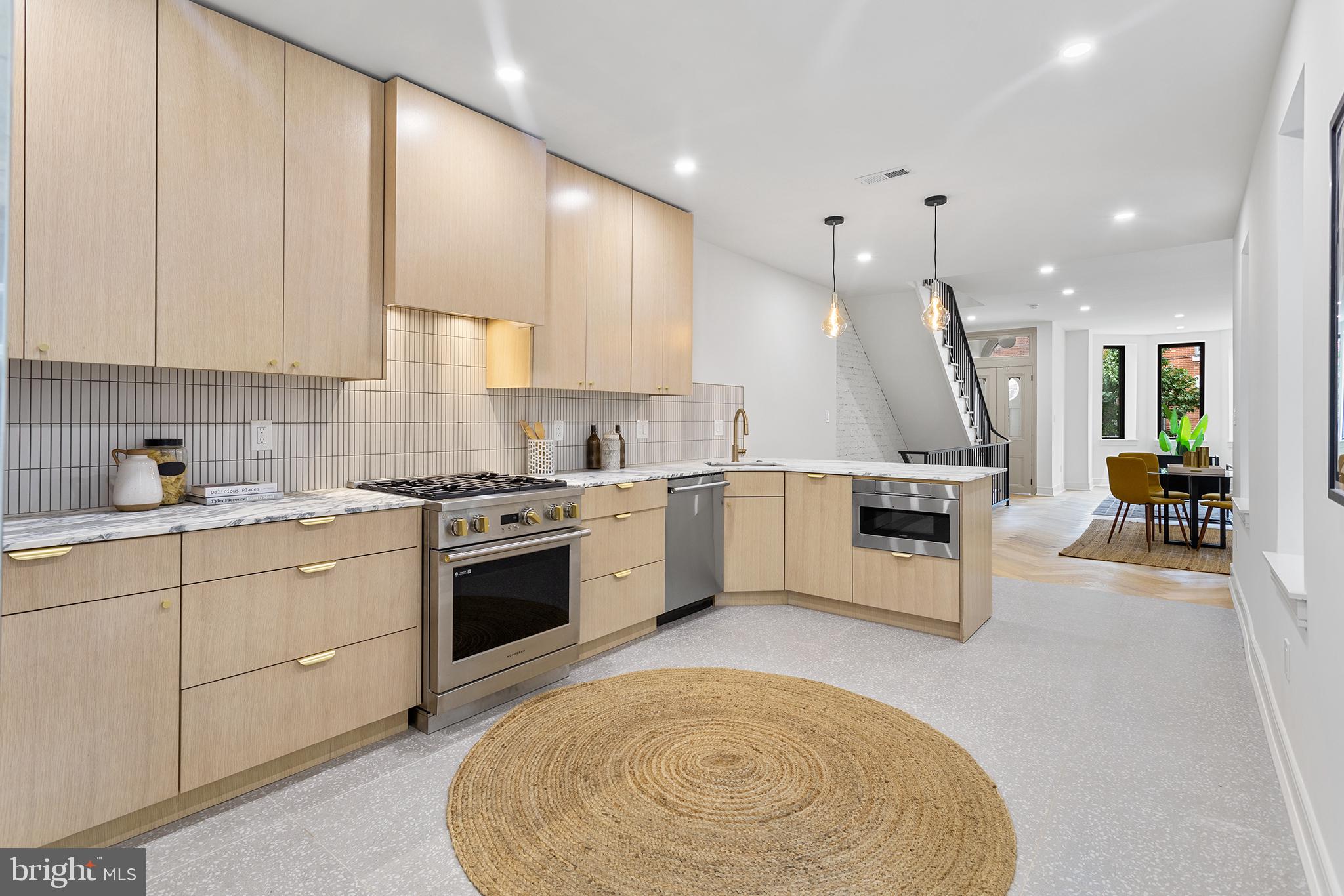 GRADUATE HOSPITAL - Residential