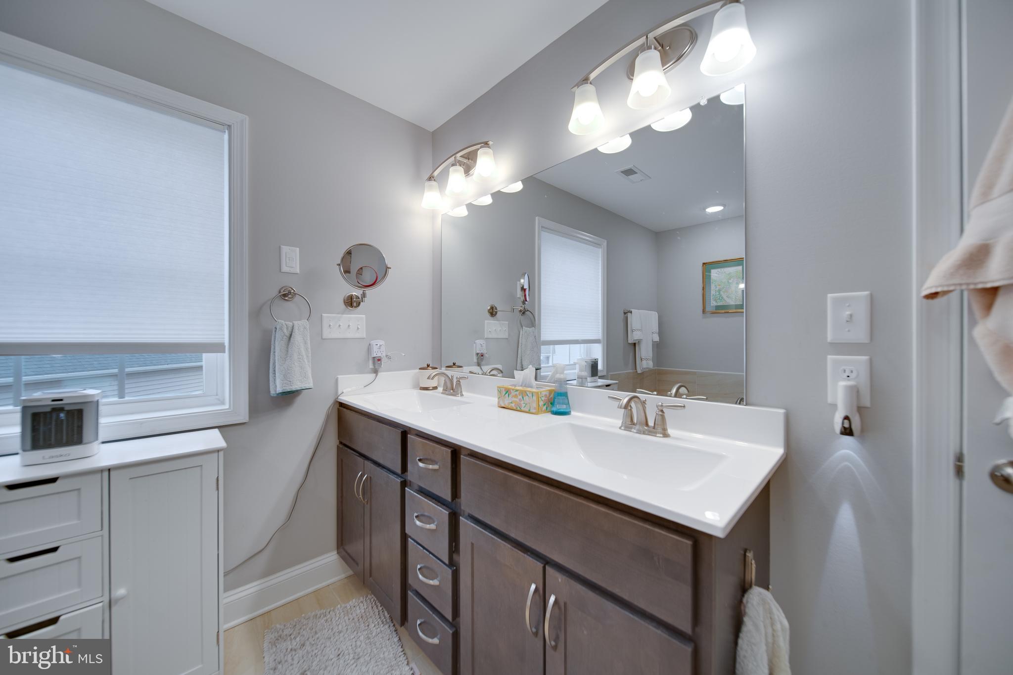 DEERFIELD VILLAGE - Residential