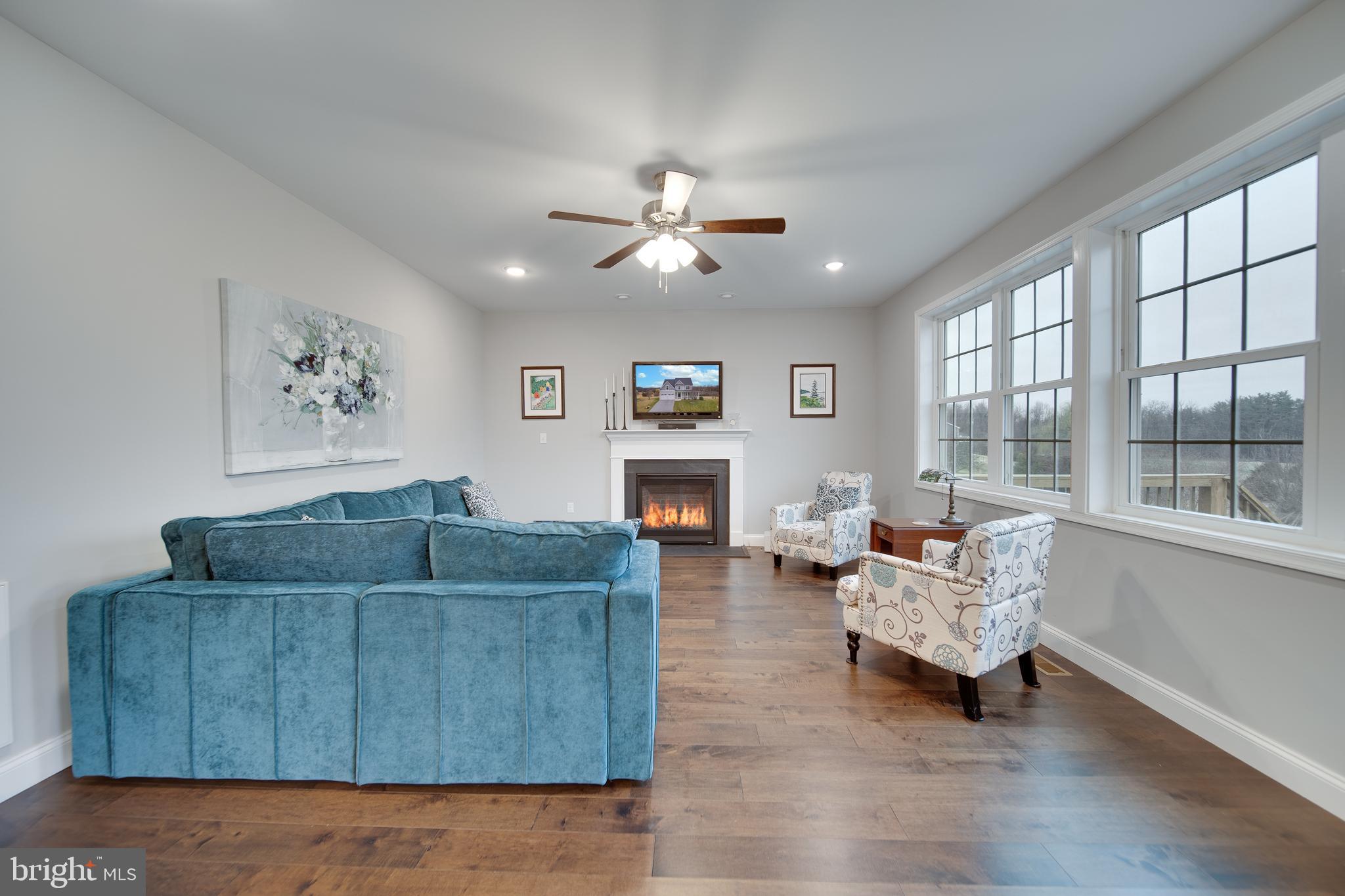 DEERFIELD VILLAGE - Residential