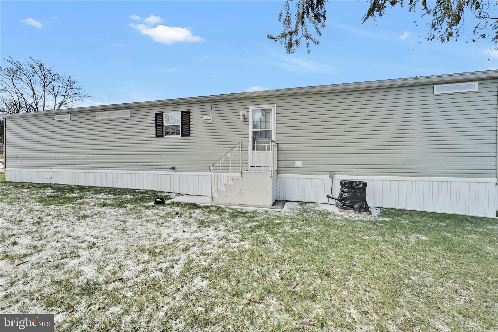 FRIEDEN MANOR - Residential