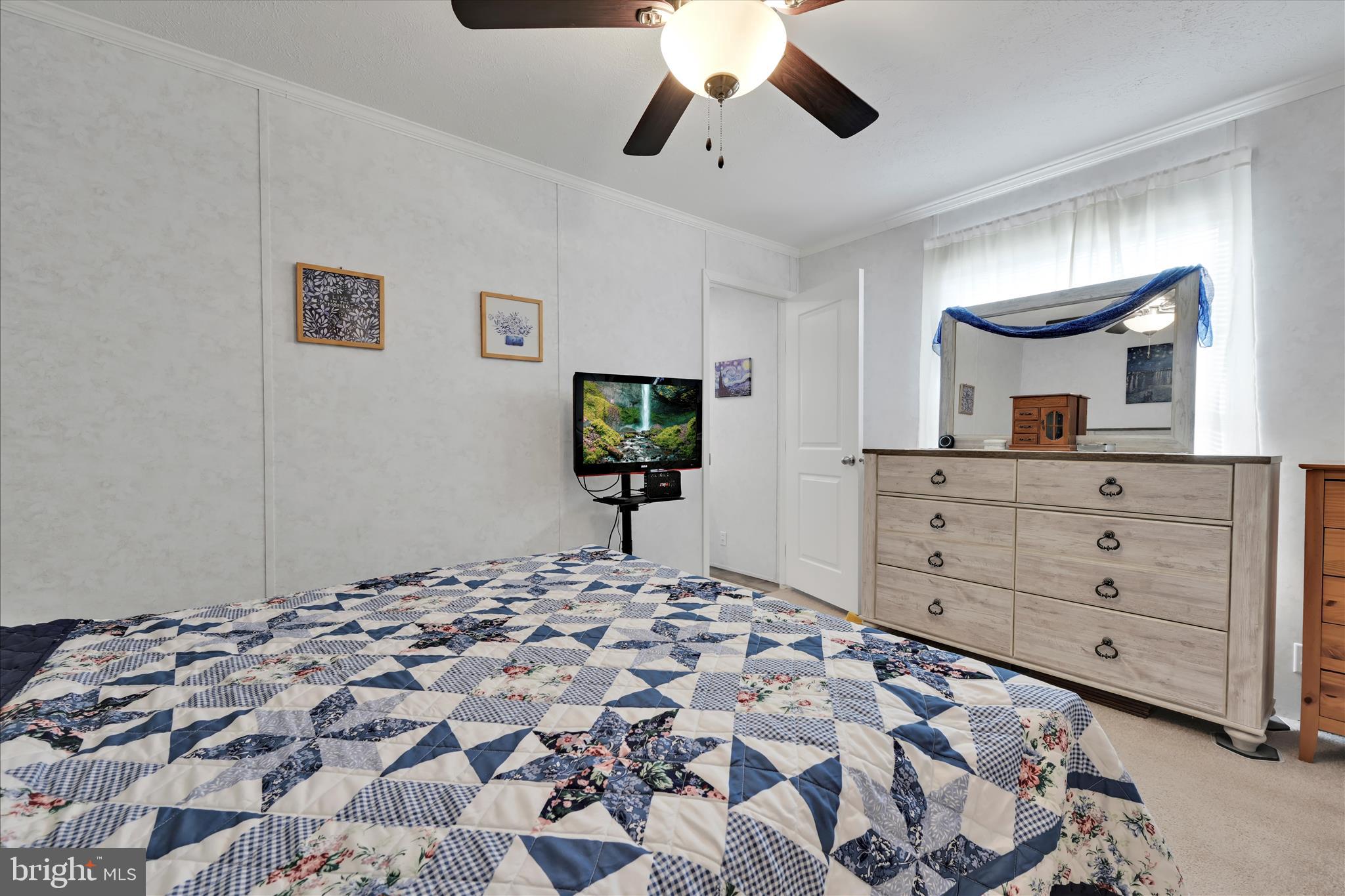 FRIEDEN MANOR - Residential