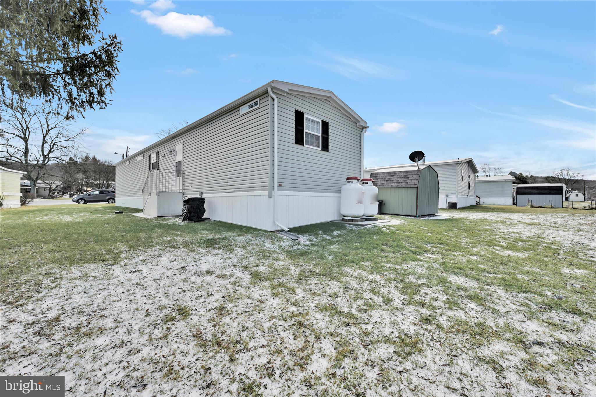 FRIEDEN MANOR - Residential