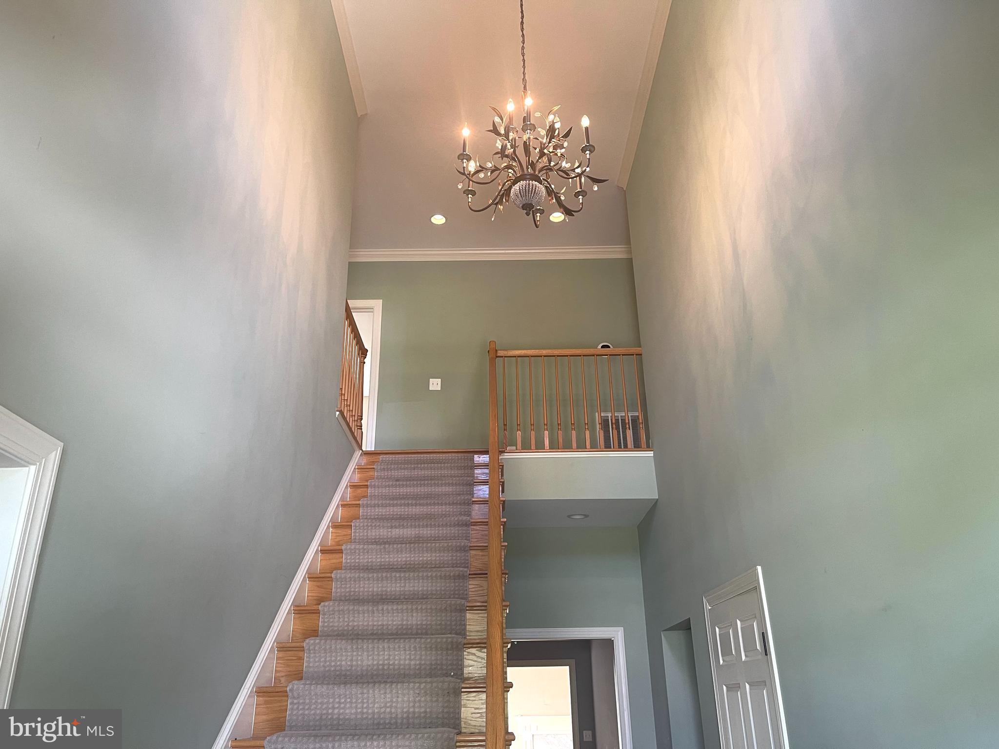 PIMMIT HILLS - Residential Lease