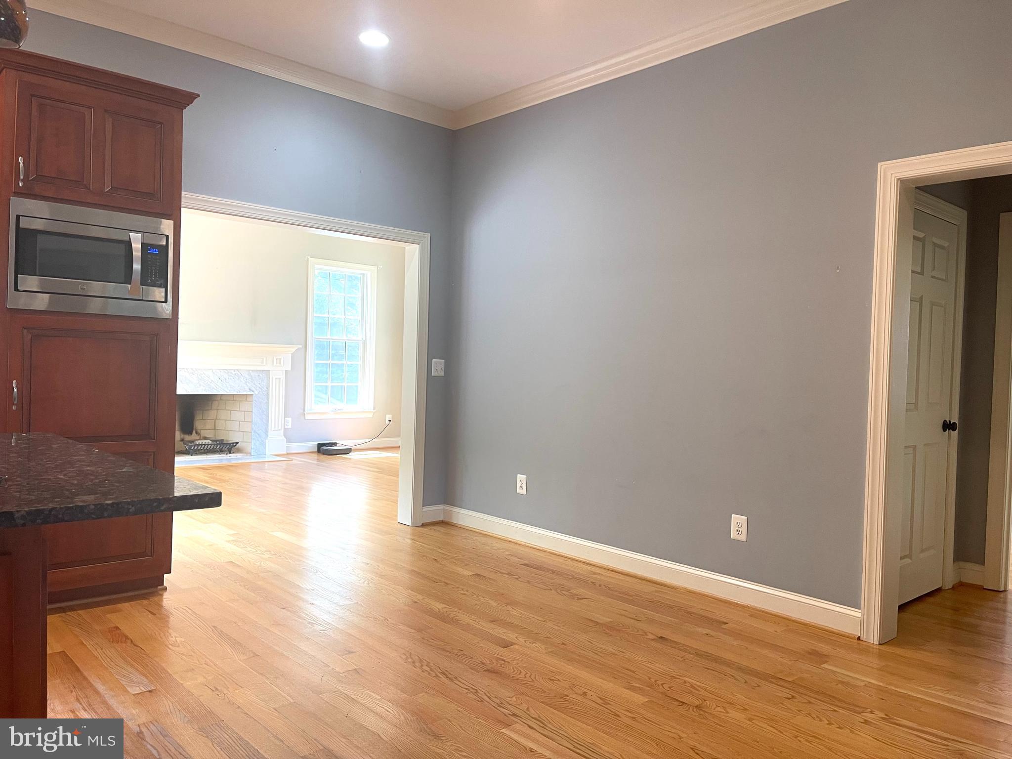 PIMMIT HILLS - Residential Lease