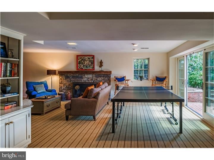 LAFAYETTE HILL - Residential