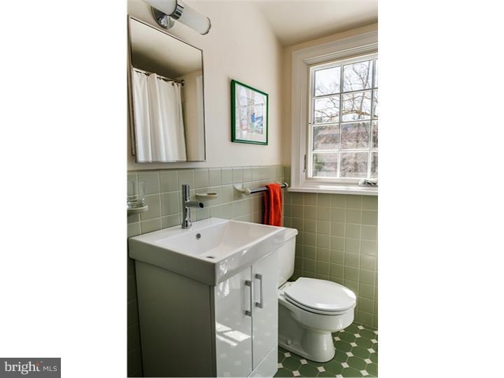 LAFAYETTE HILL - Residential