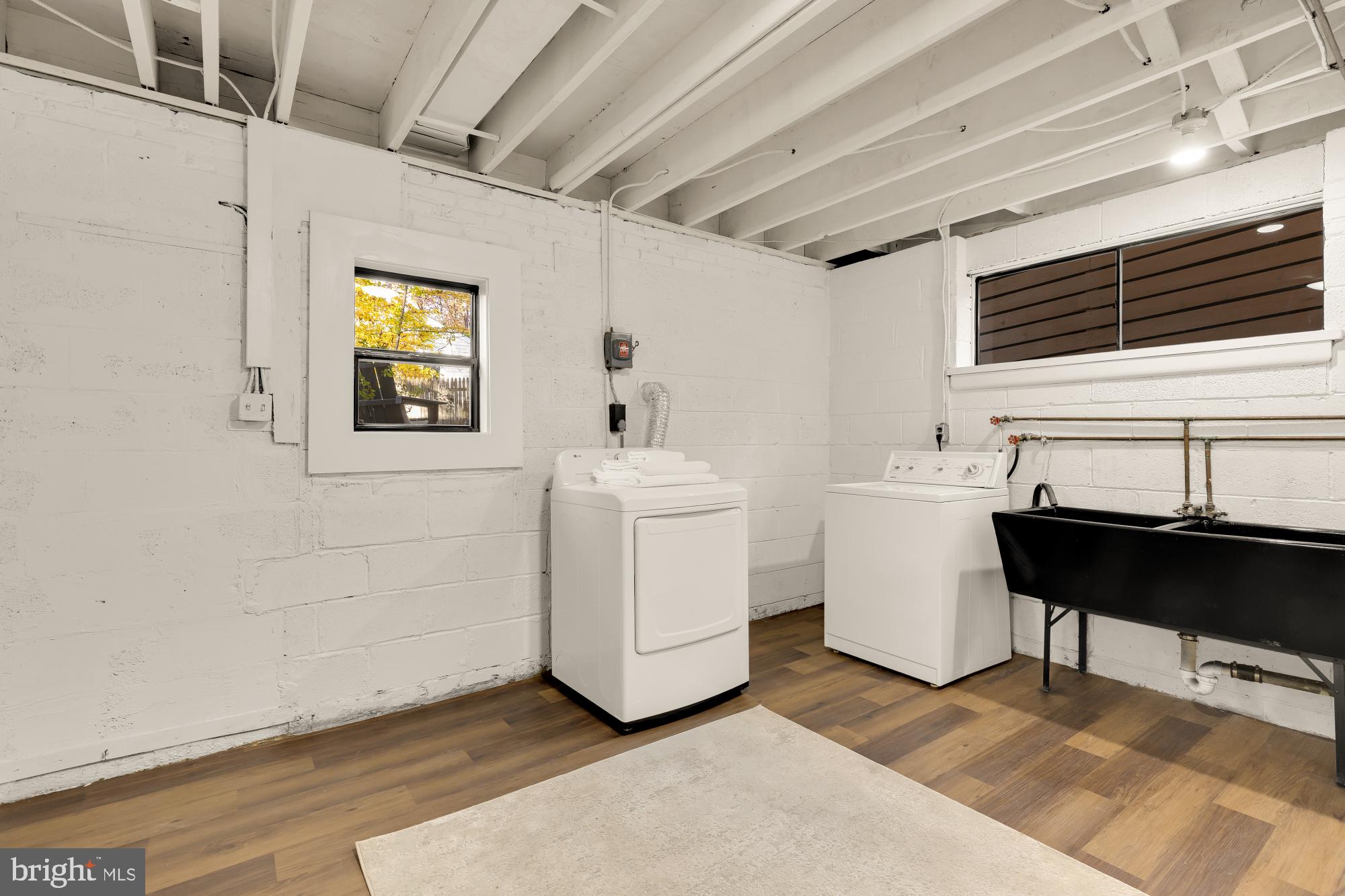 SOMERSET HEIGHTS - Residential