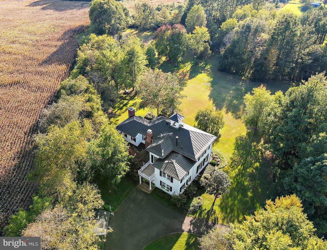 10885 ELK RUN ROAD