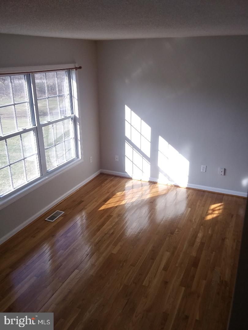 WILLOW BROOK - Residential