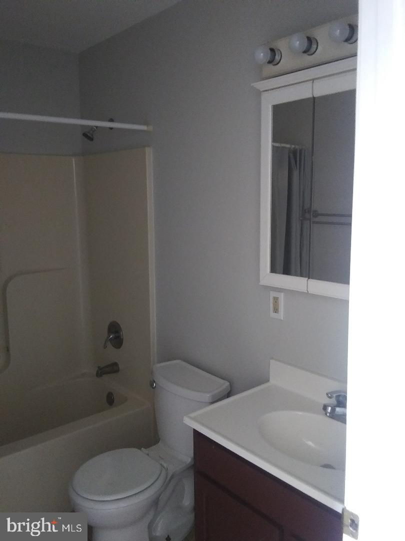 WILLOW BROOK - Residential