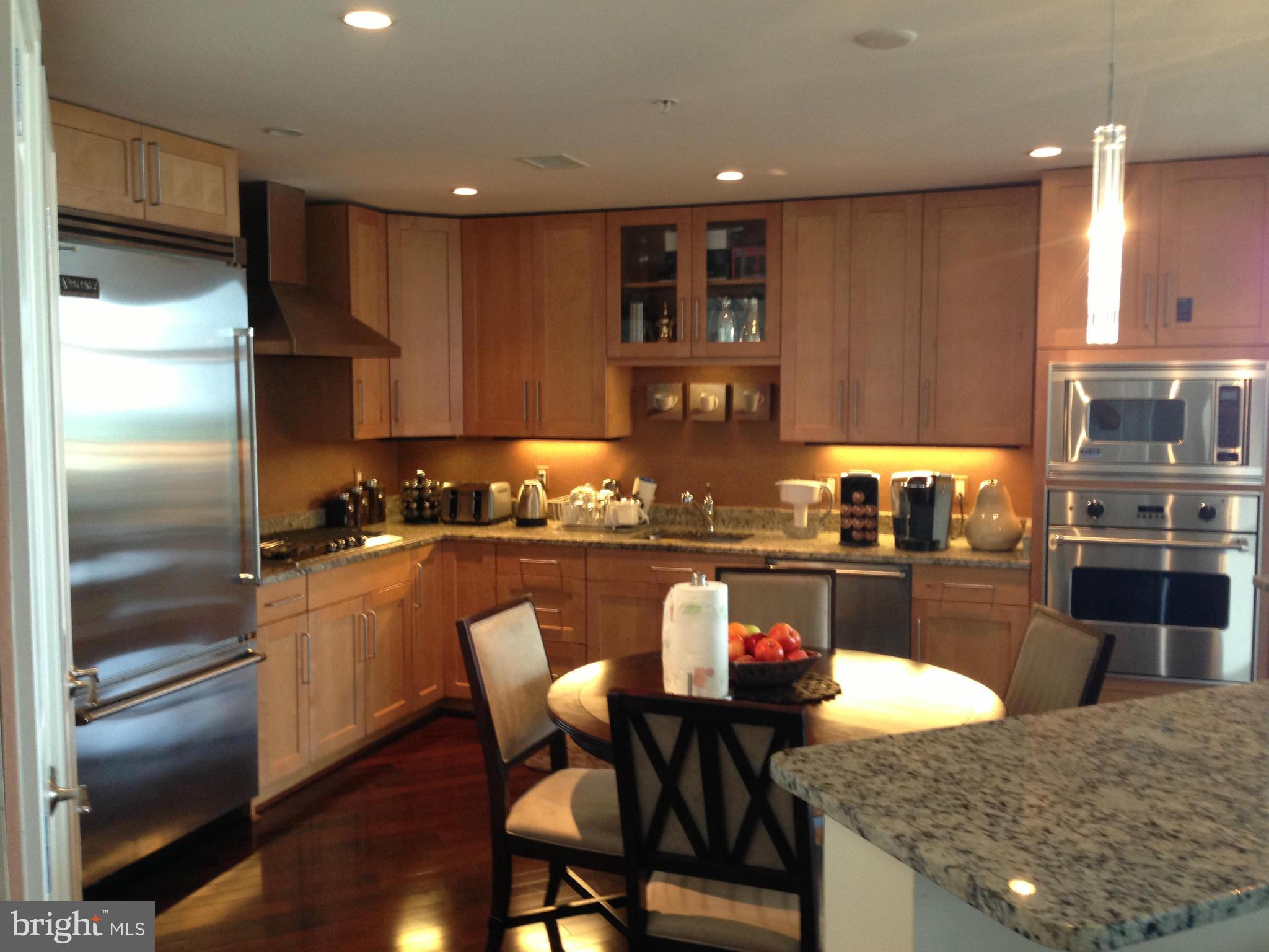 ONE PARK CREST - Residential Lease