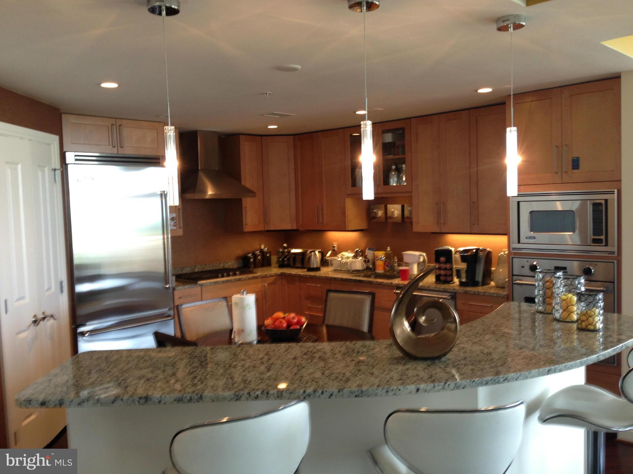 ONE PARK CREST - Residential Lease