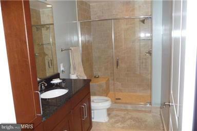 ONE PARK CREST - Residential Lease