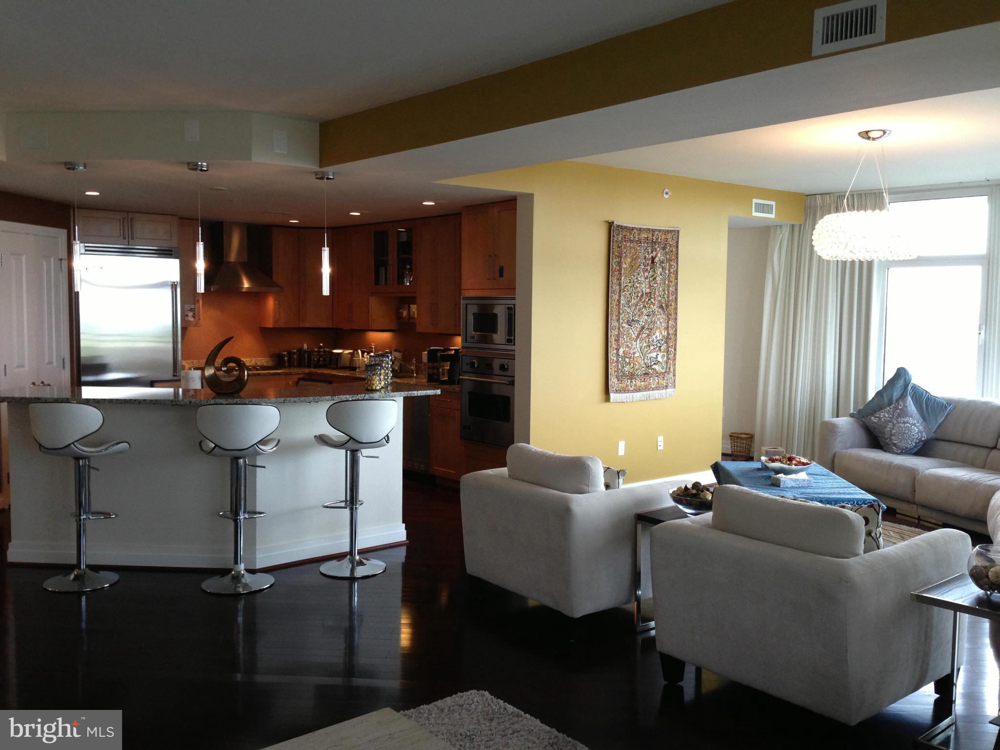 ONE PARK CREST - Residential Lease