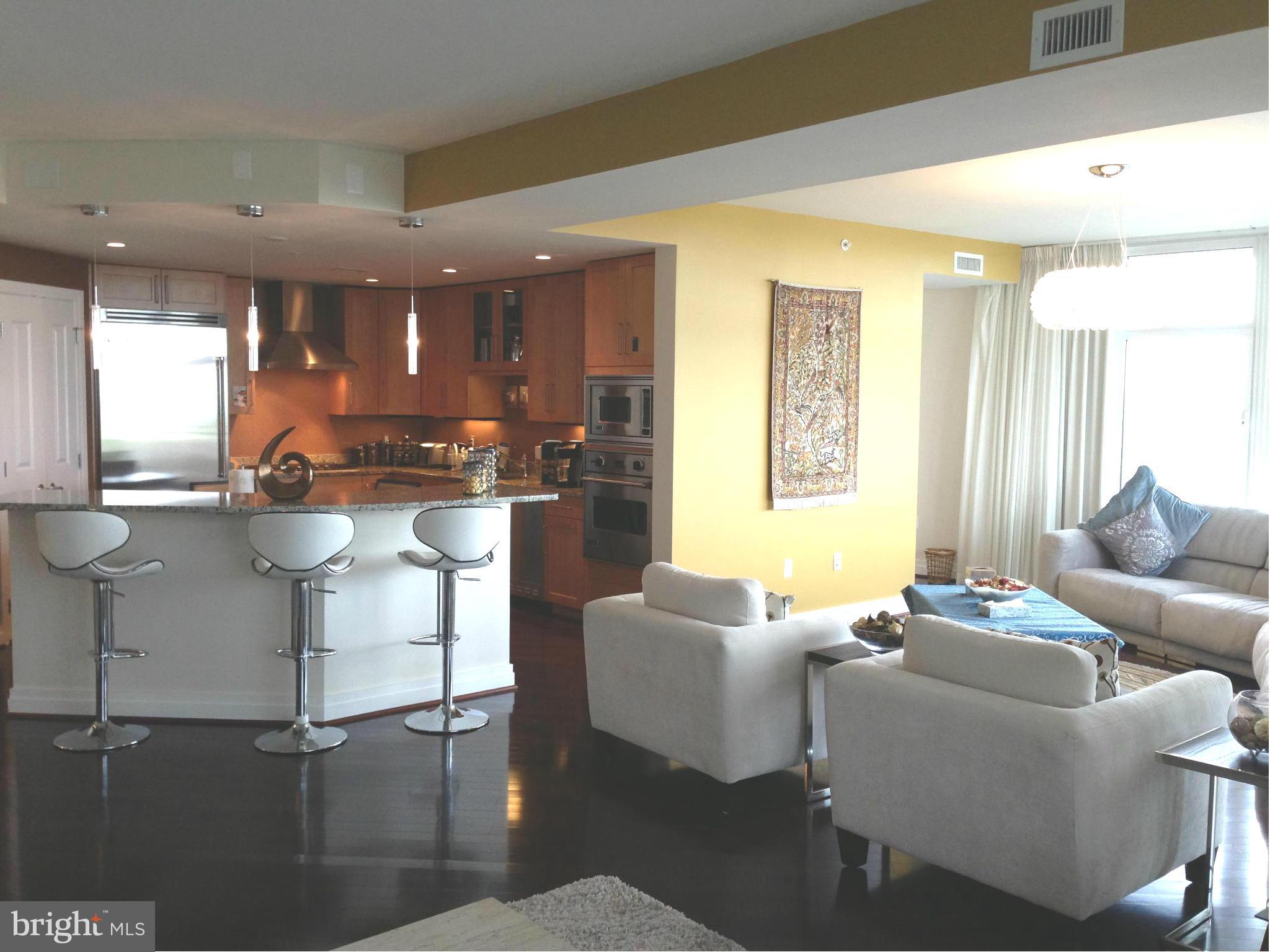 ONE PARK CREST - Residential Lease