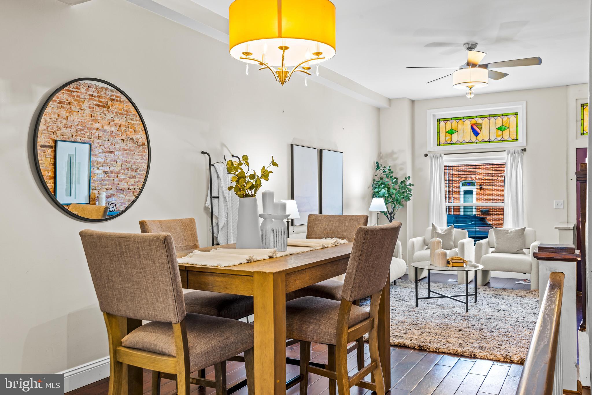 LOCUST POINT - Residential