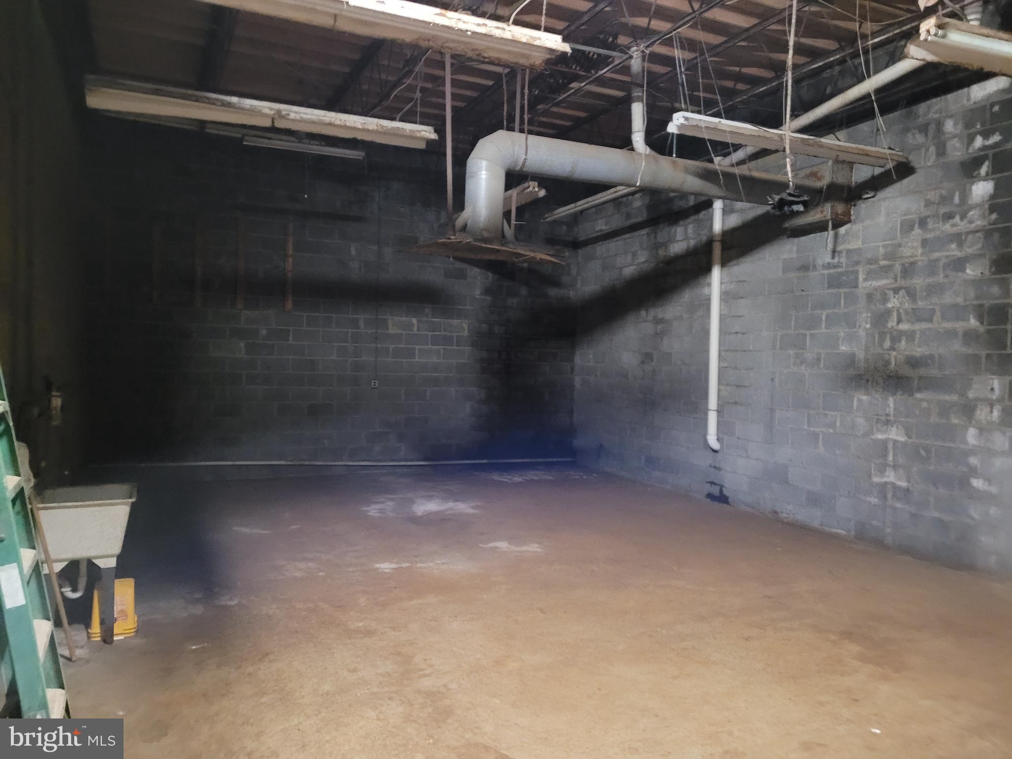 19 LEXINGTON AVENUE -A