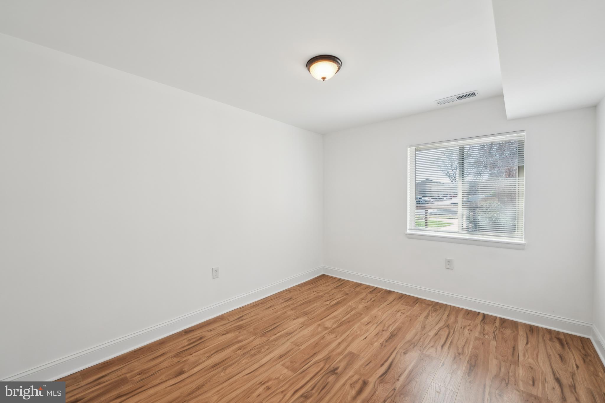 NORMANDIE ON THE LAKE II - Residential Lease