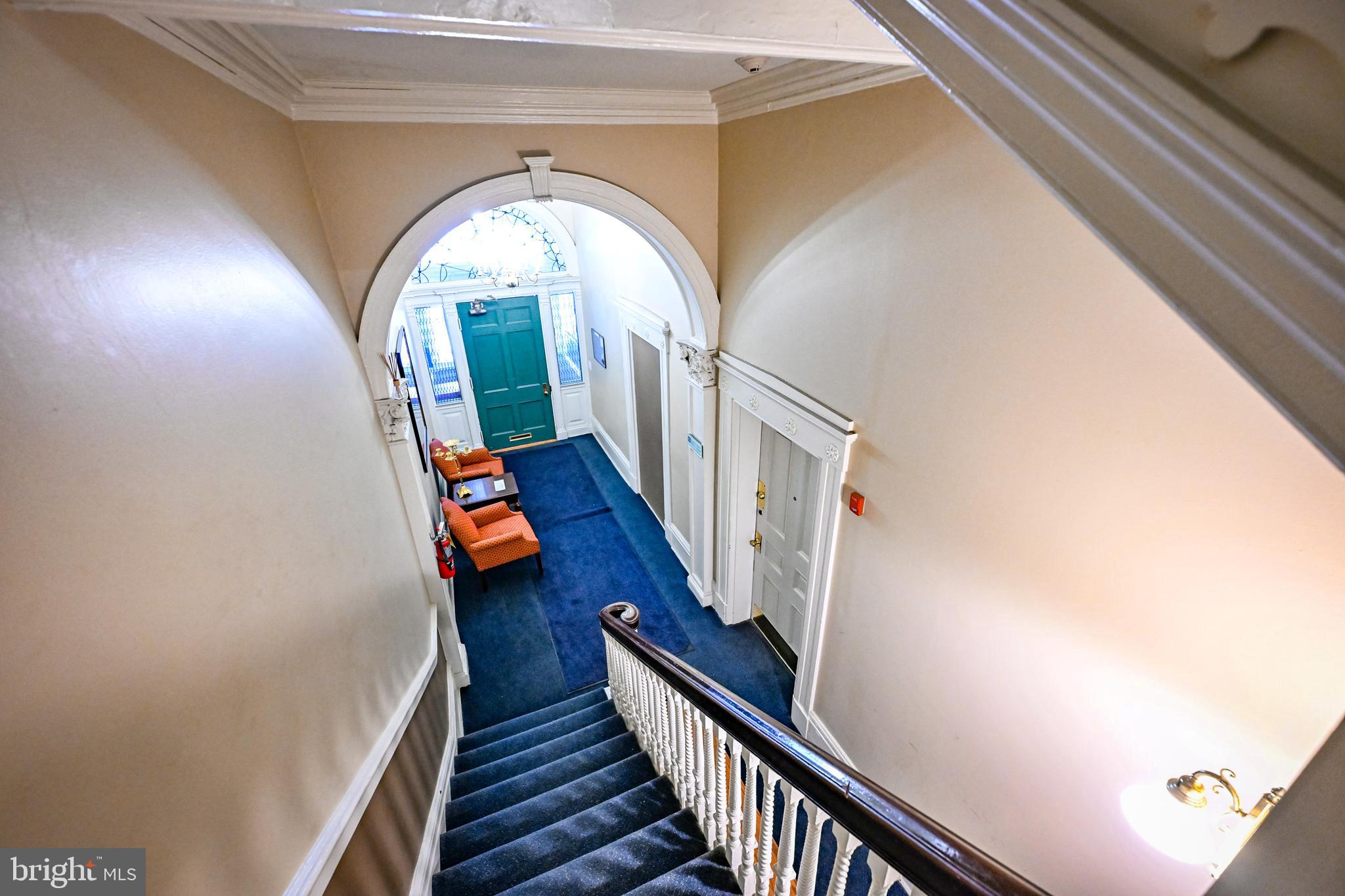 10 W MADISON STREET 21