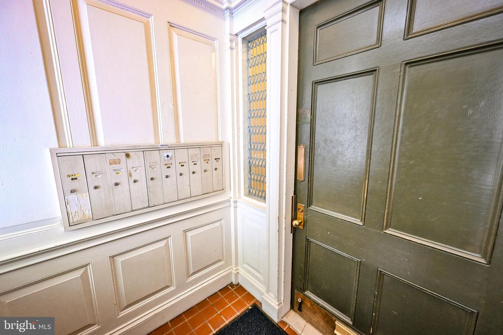 Photo of 10 W Madison Street #21, BALTIMORE, MD 21201 (MLS # MDBA2184944)