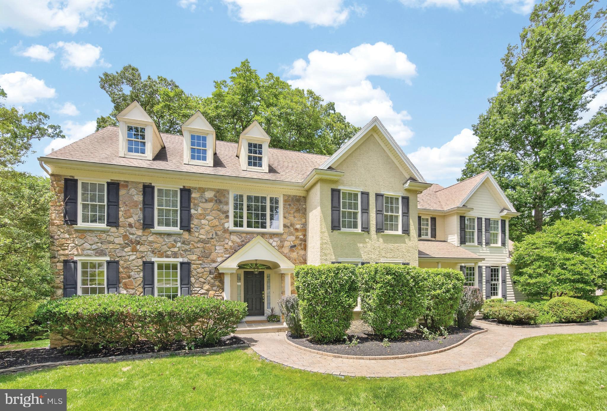 913 SHENANDOAH LANE
