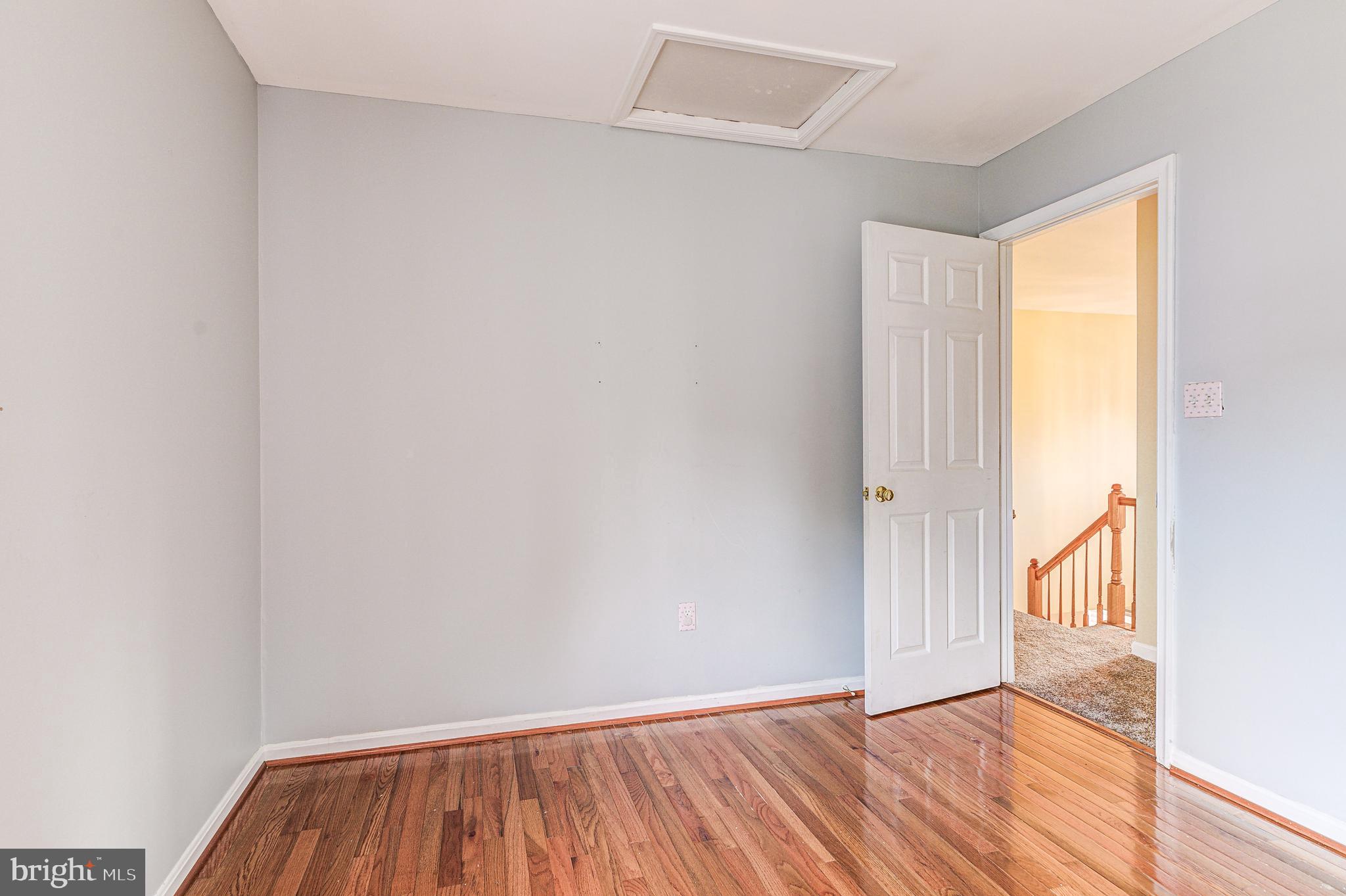 EAST HAMPTON - Residential Lease