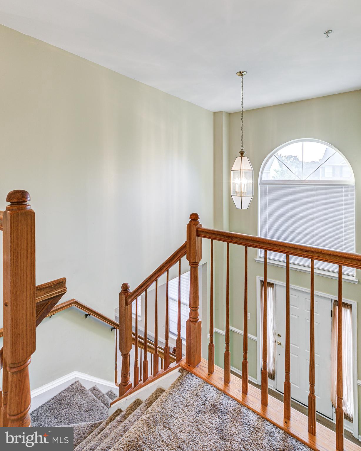 EAST HAMPTON - Residential Lease