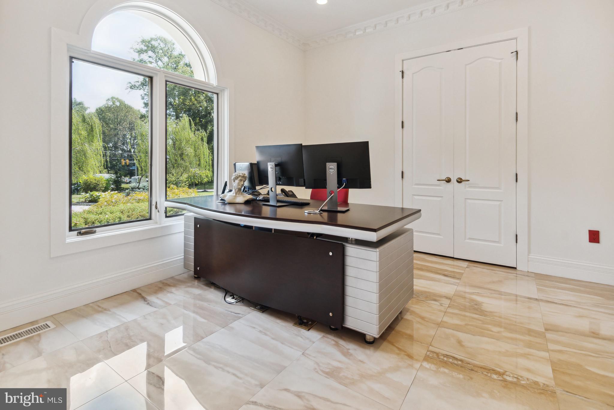 ELMWOOD ESTATES - Residential