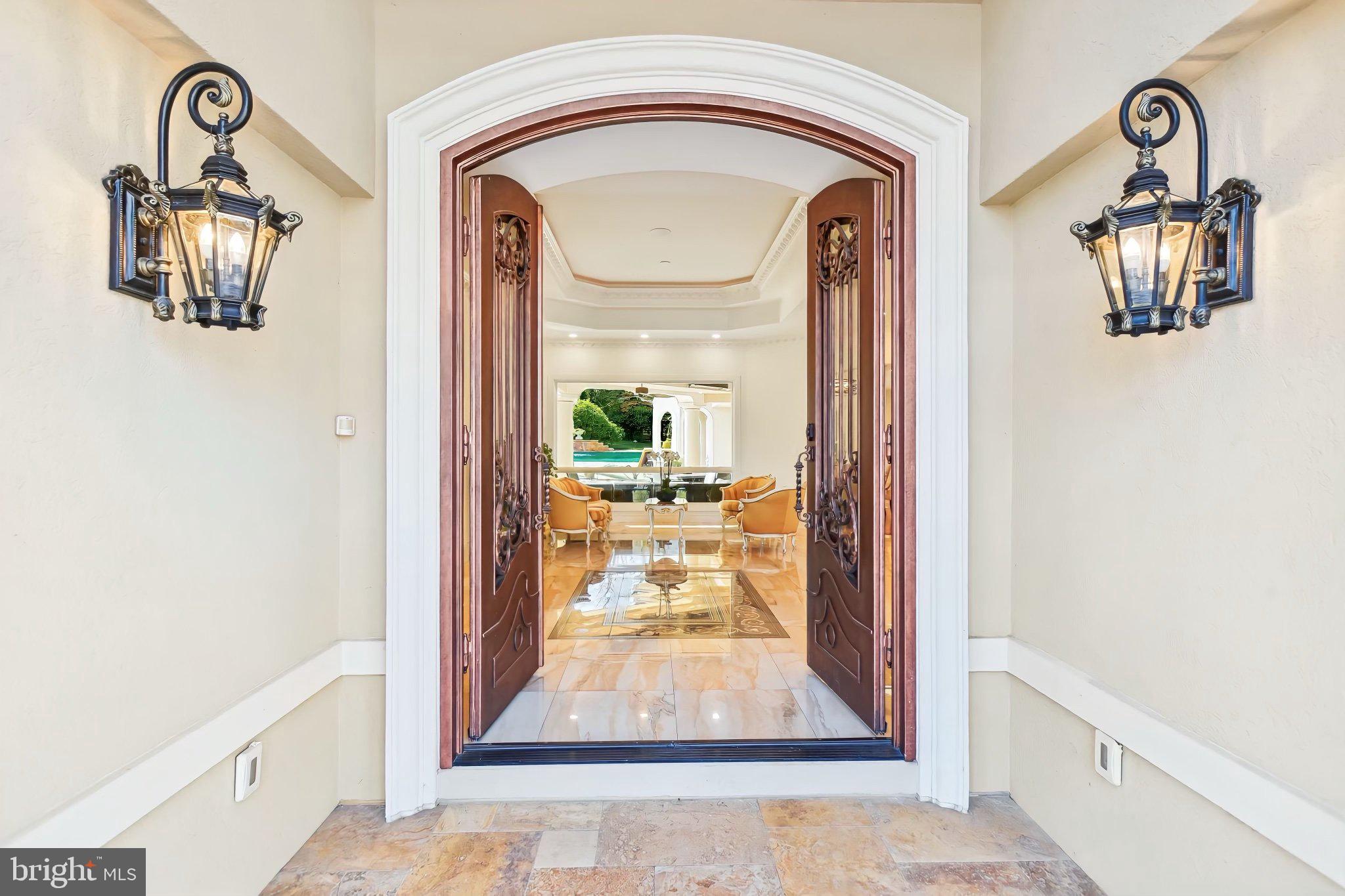 ELMWOOD ESTATES - Residential