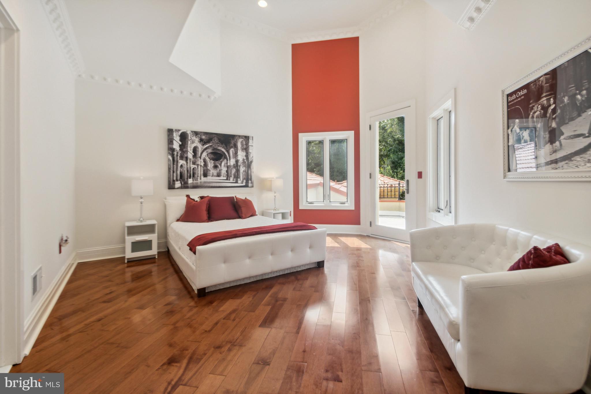 ELMWOOD ESTATES - Residential