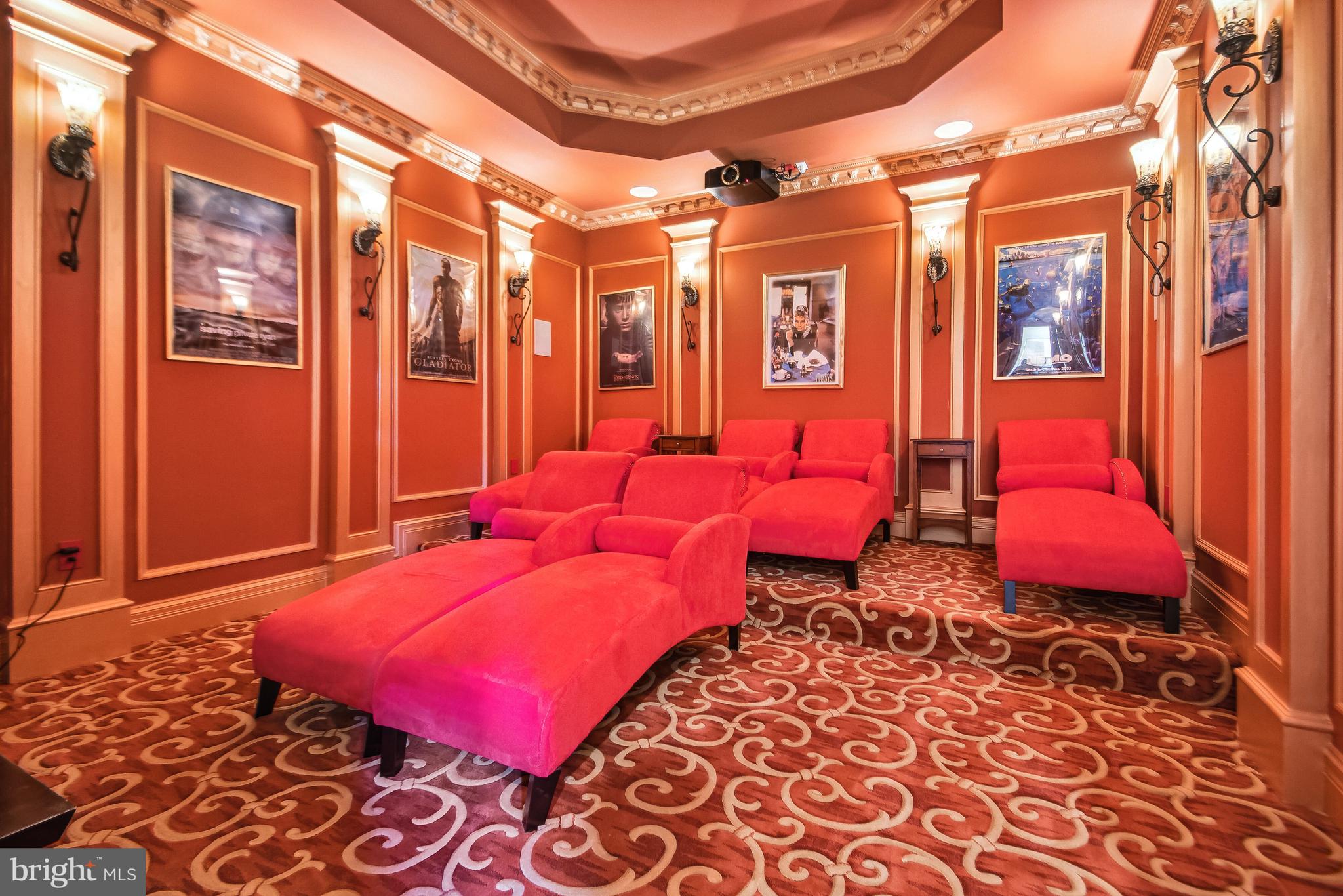 ELMWOOD ESTATES - Residential