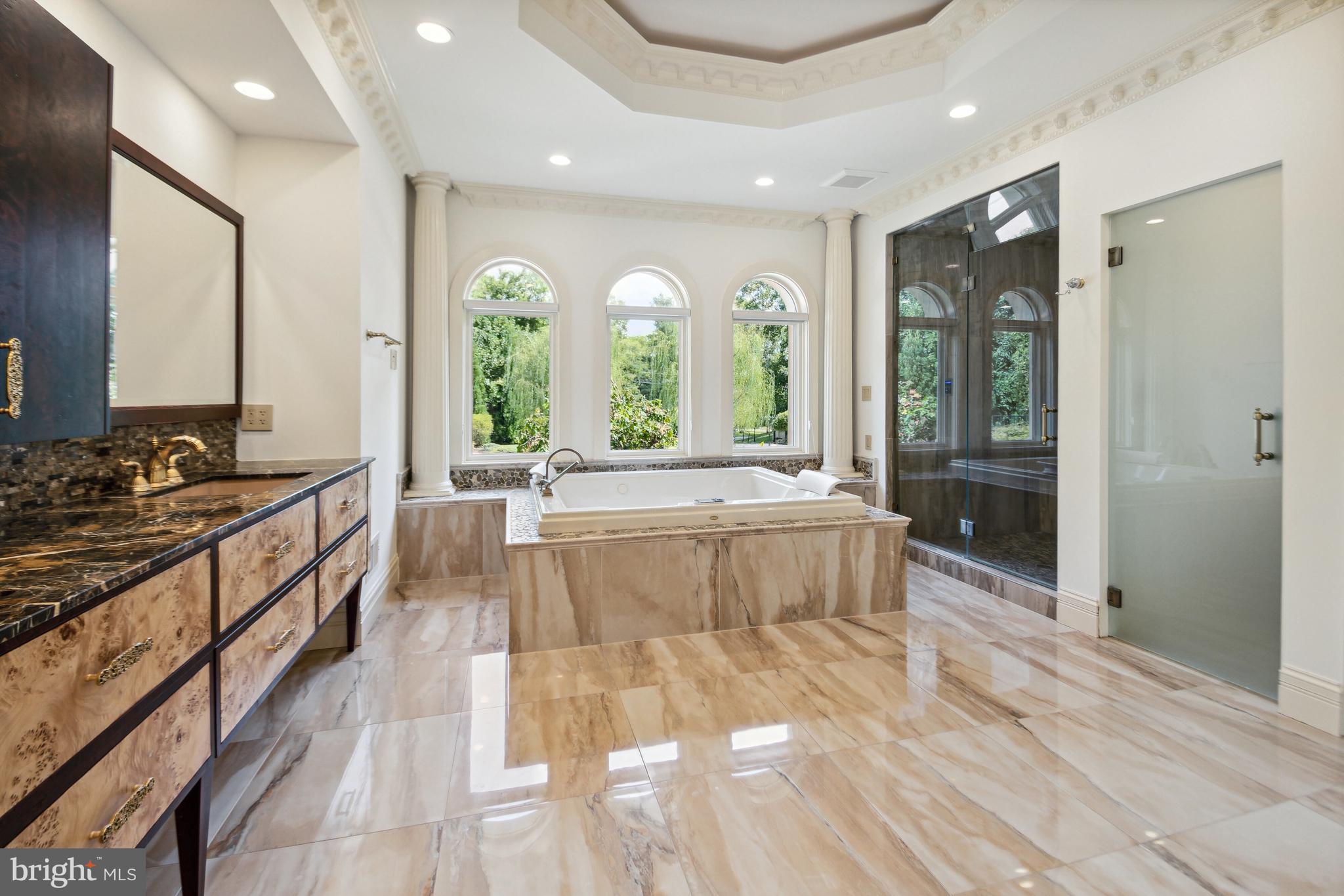 ELMWOOD ESTATES - Residential