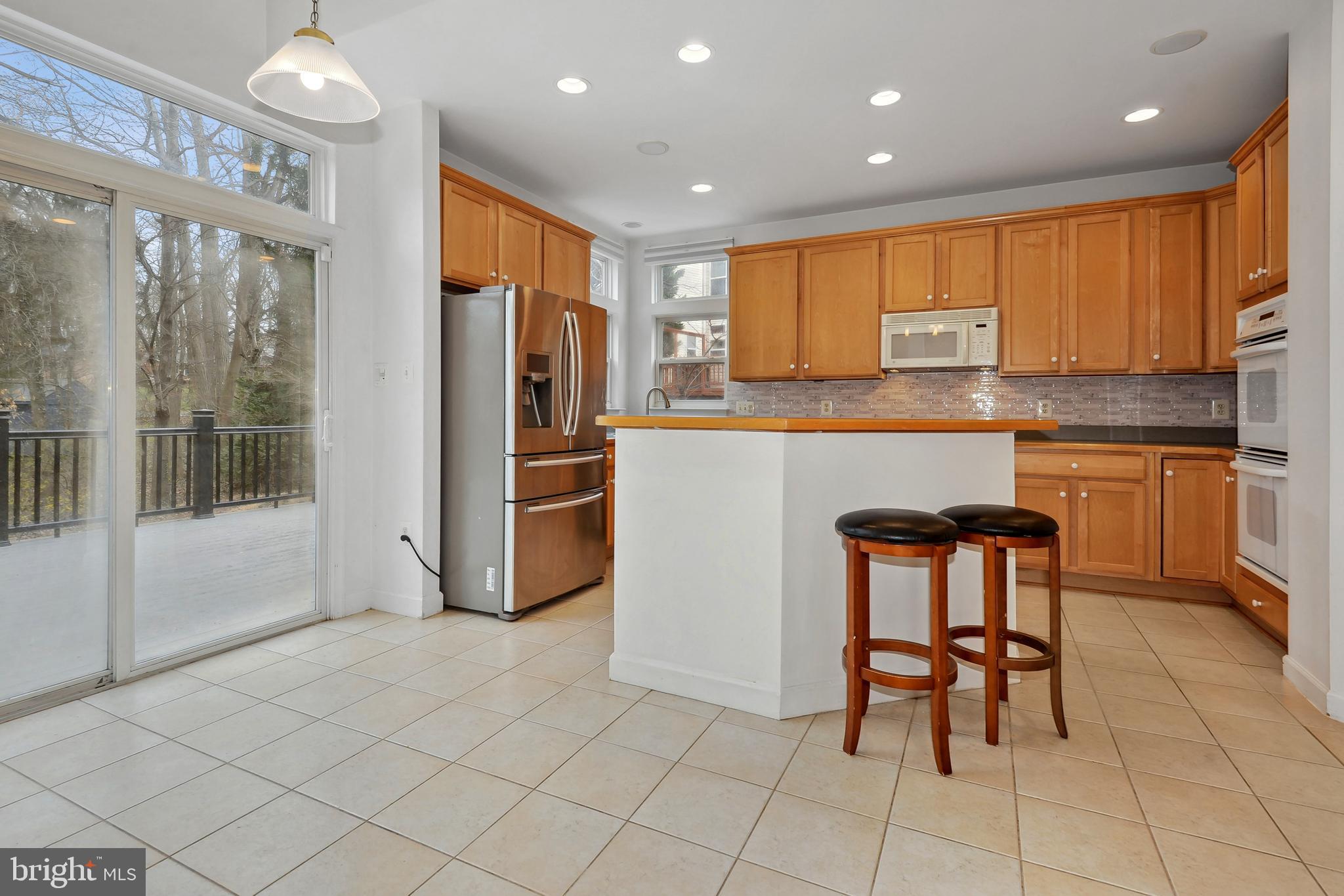 NUTLEY LEE HIGHWAY - Residential Lease