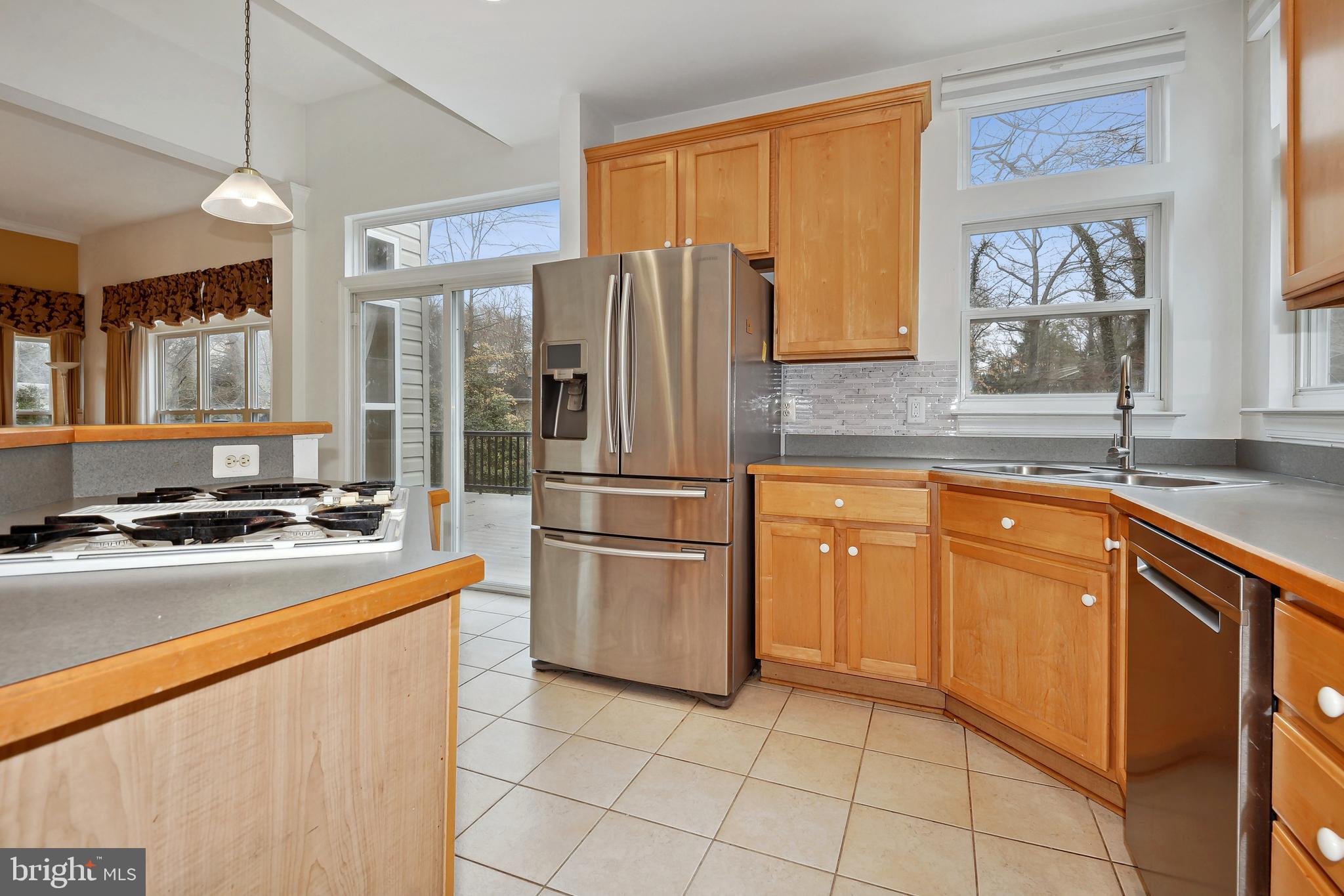 NUTLEY LEE HIGHWAY - Residential Lease