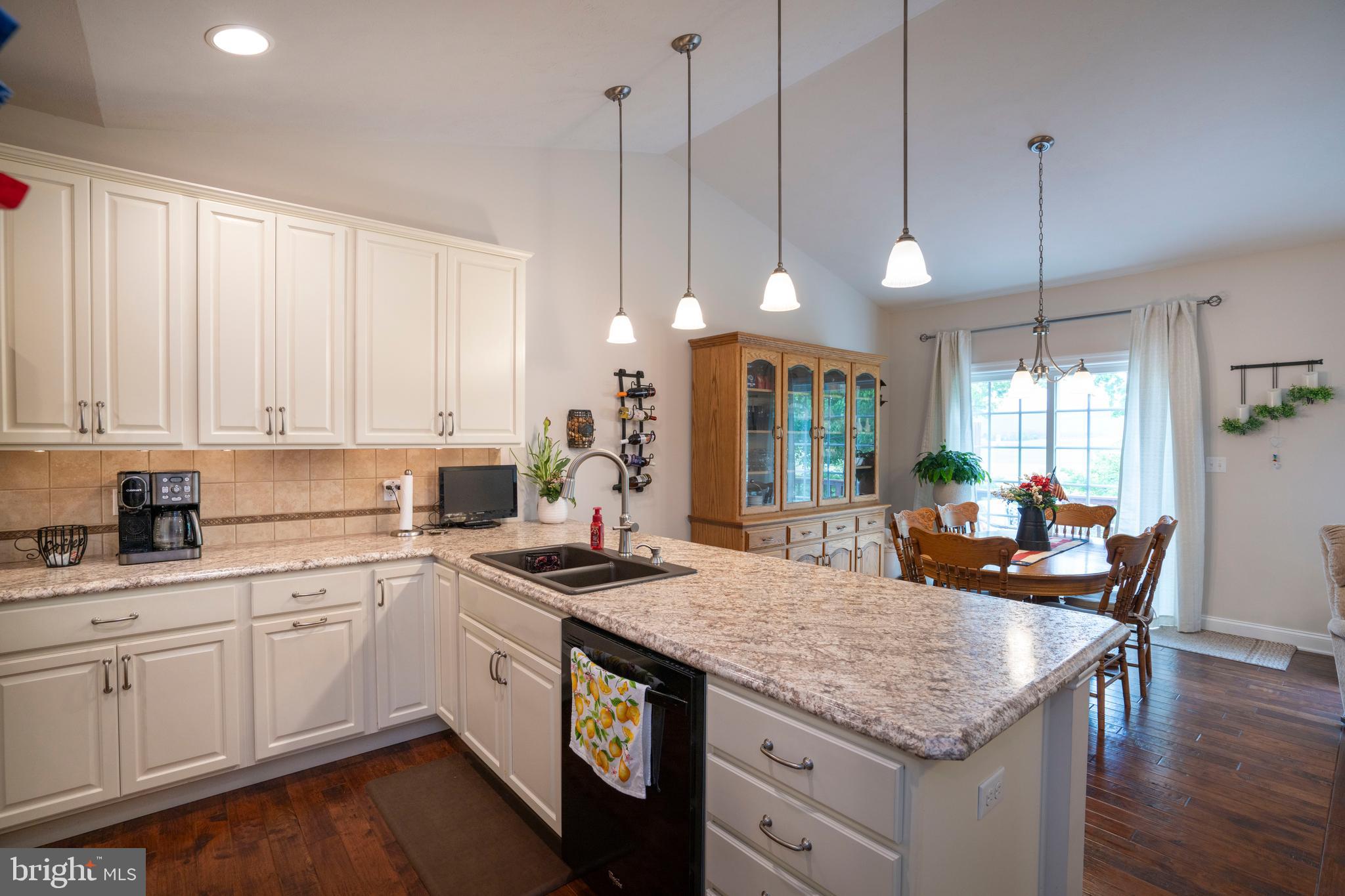 ROSEWOOD COVE - Residential