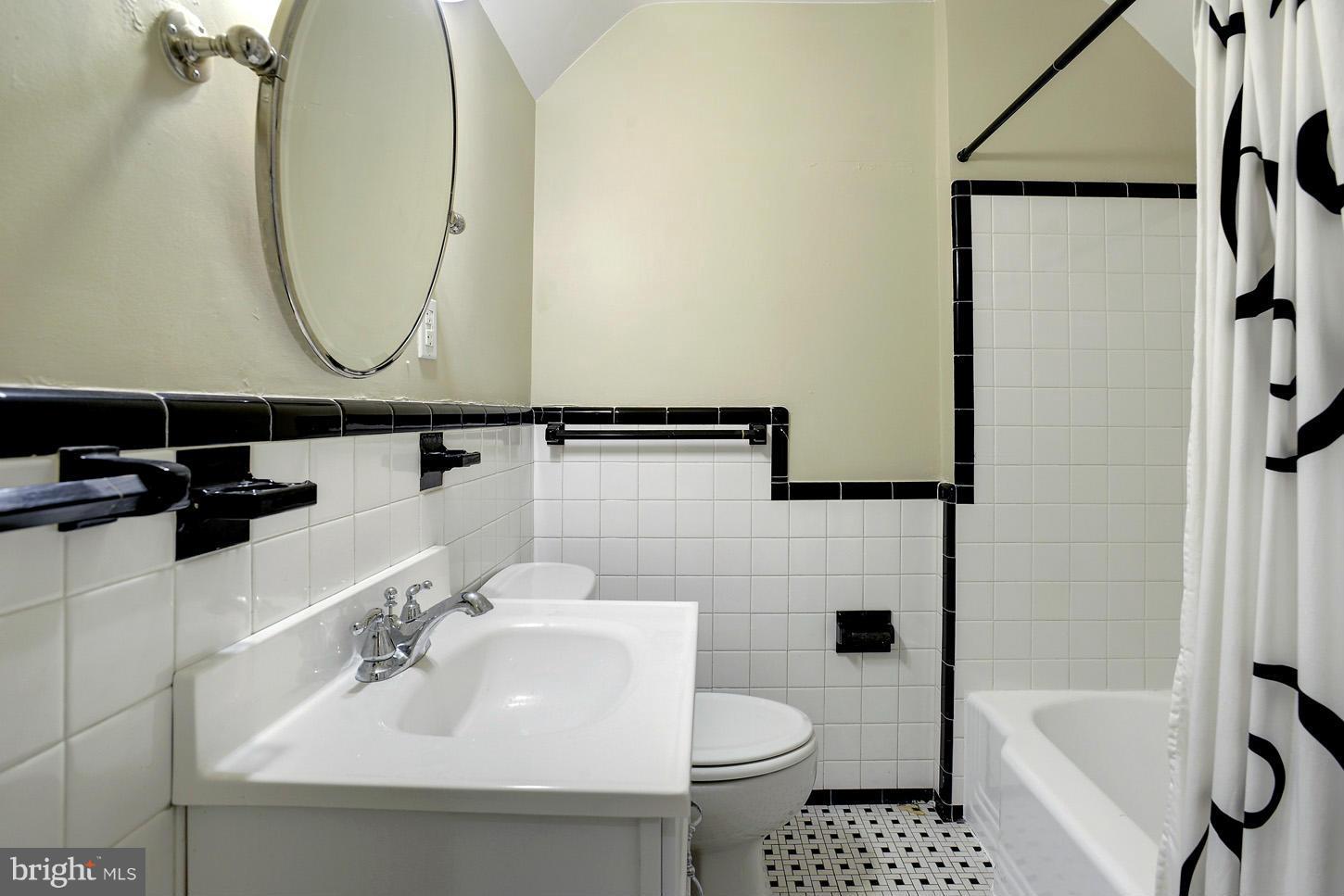 GARRETT PARK - Residential