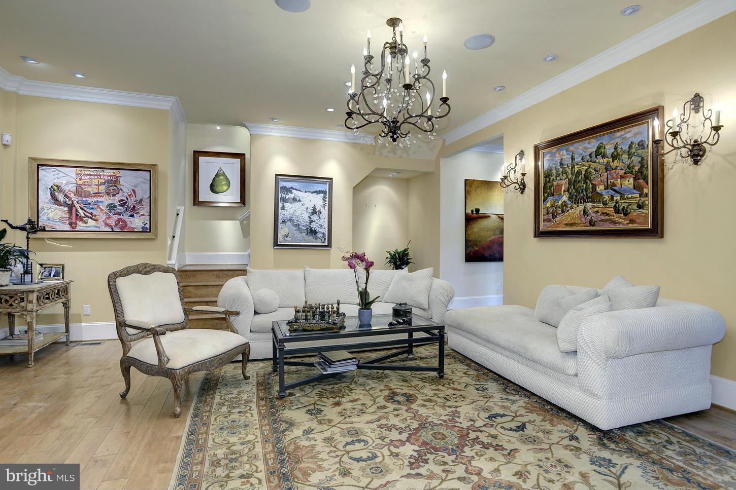 GARRETT PARK - Residential