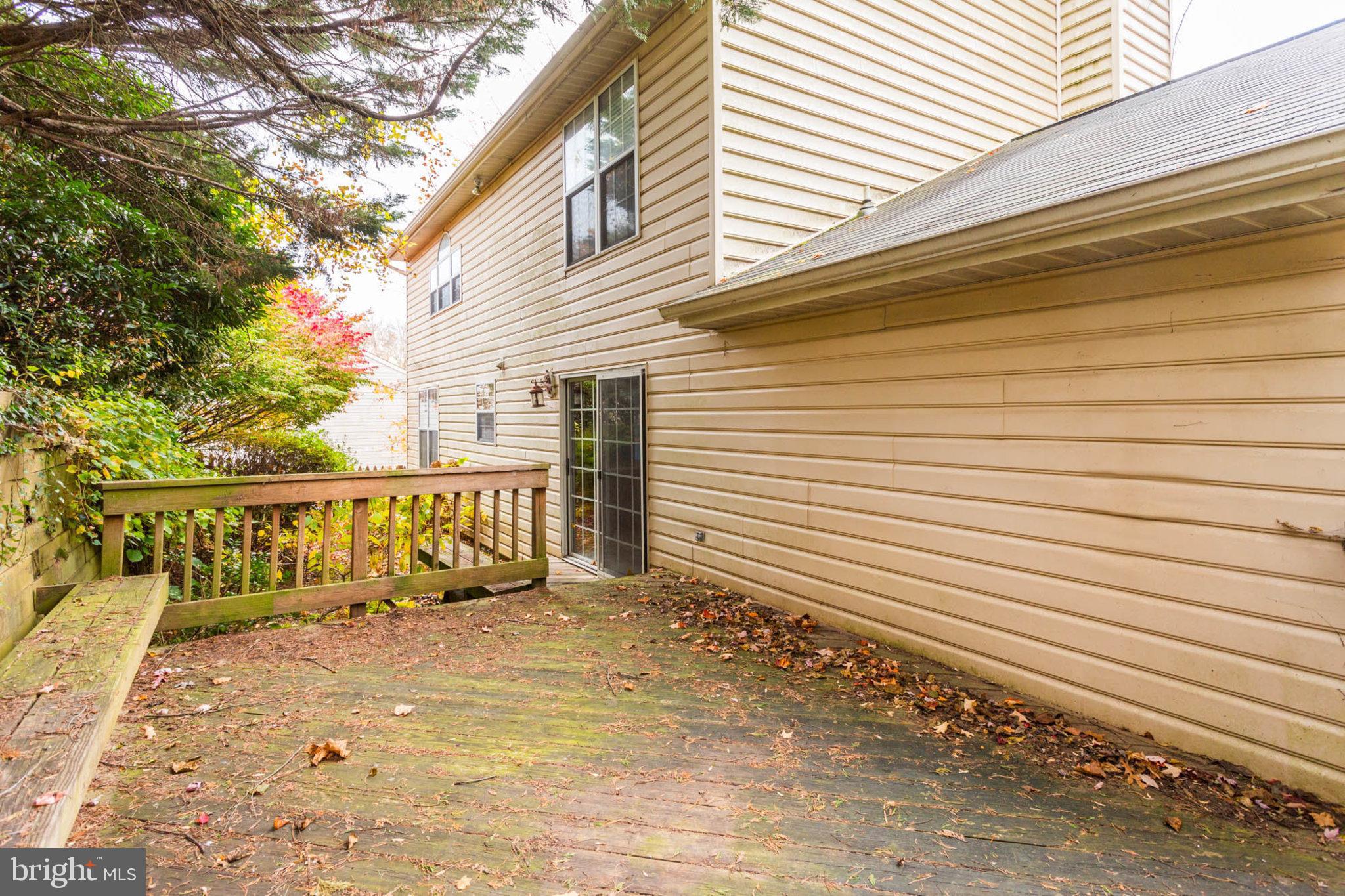 WARREN MANOR - Residential