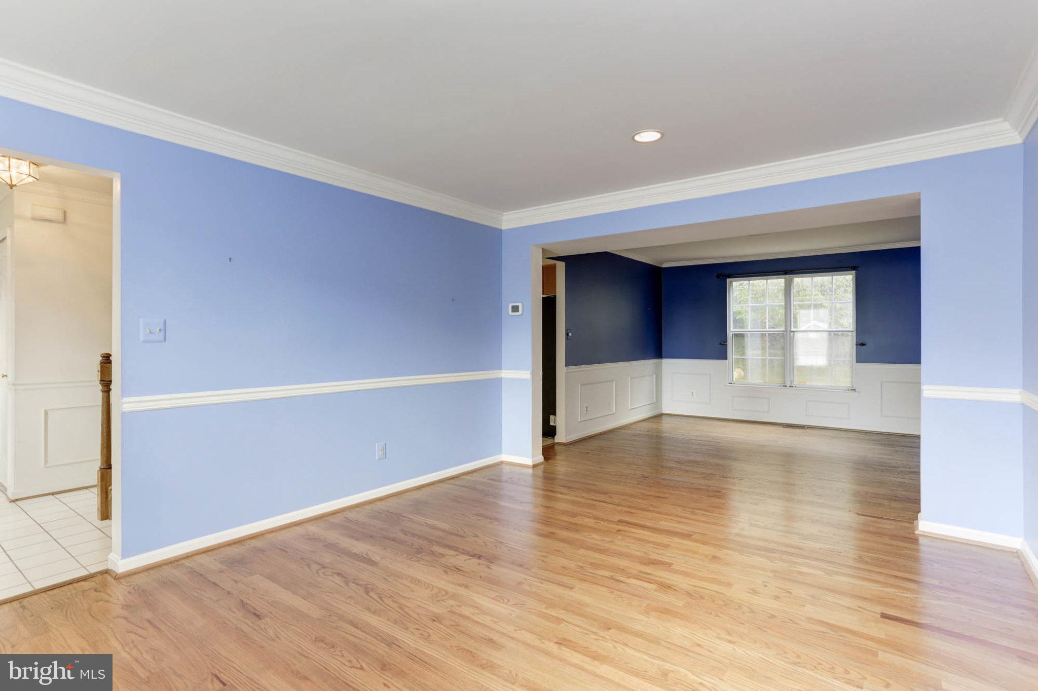 WARREN MANOR - Residential