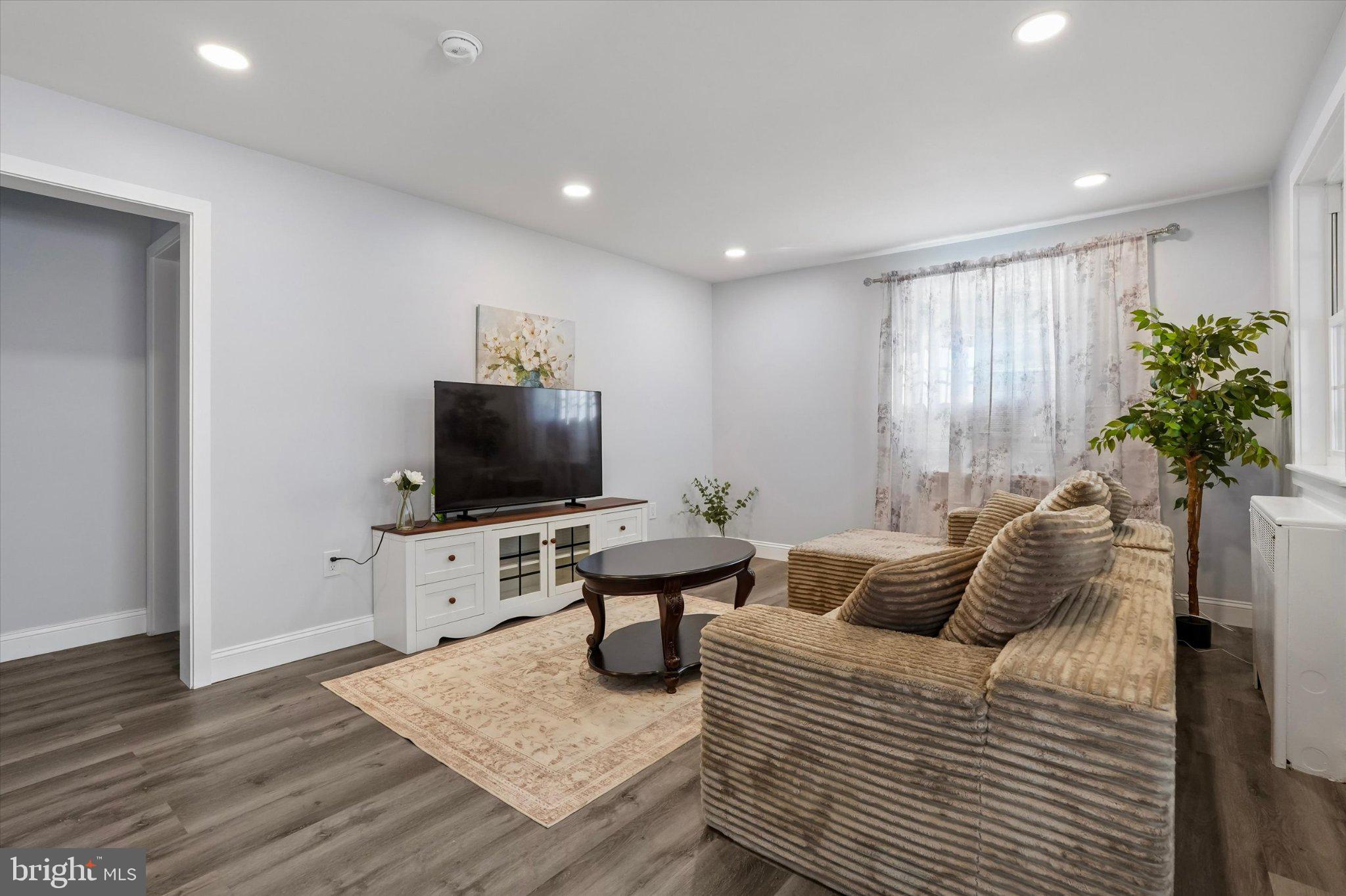 95 1ST AVENUE