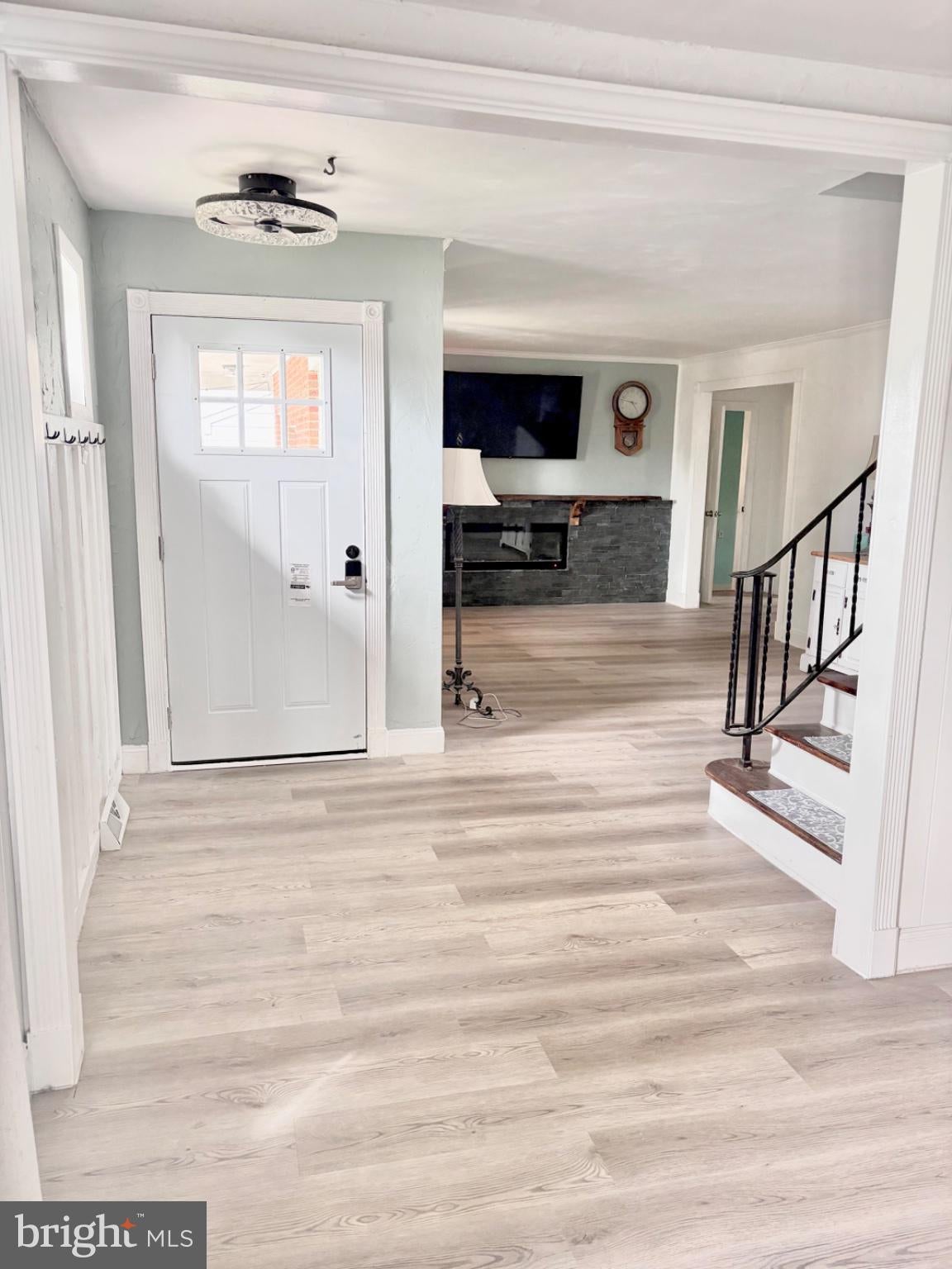 40 WOODLANE DRIVE