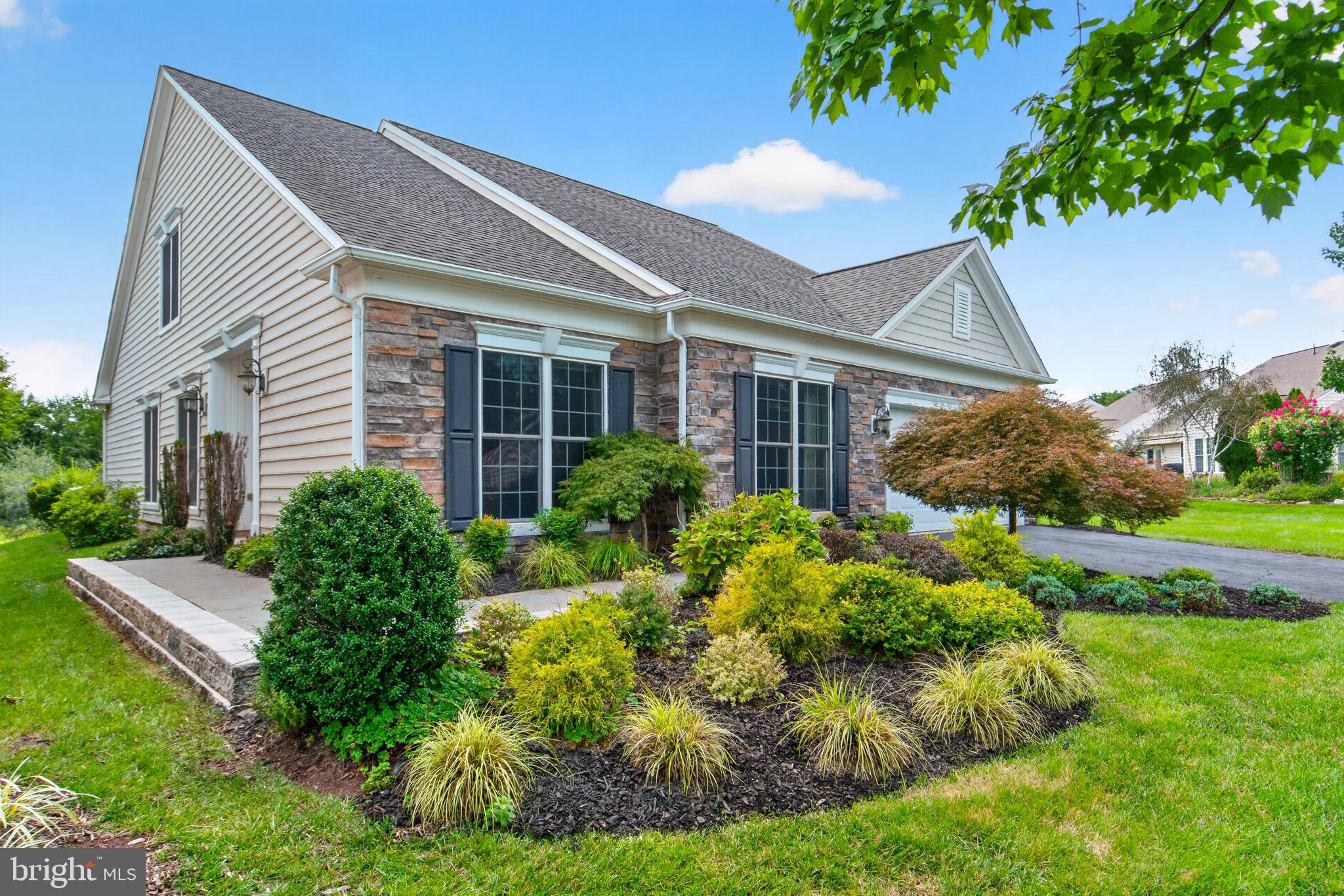 20780 ROCK HARBOR CIRCLE