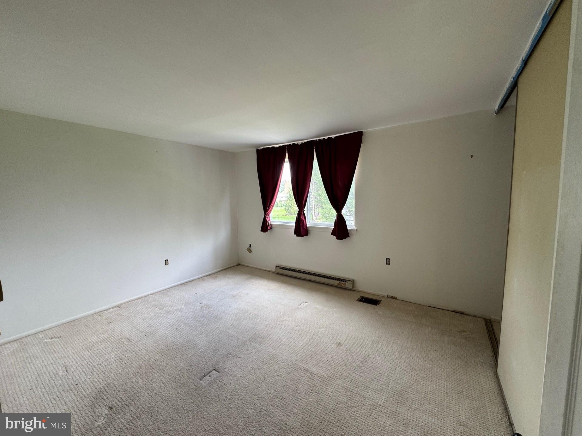 HEMPFIELD AREA - Residential