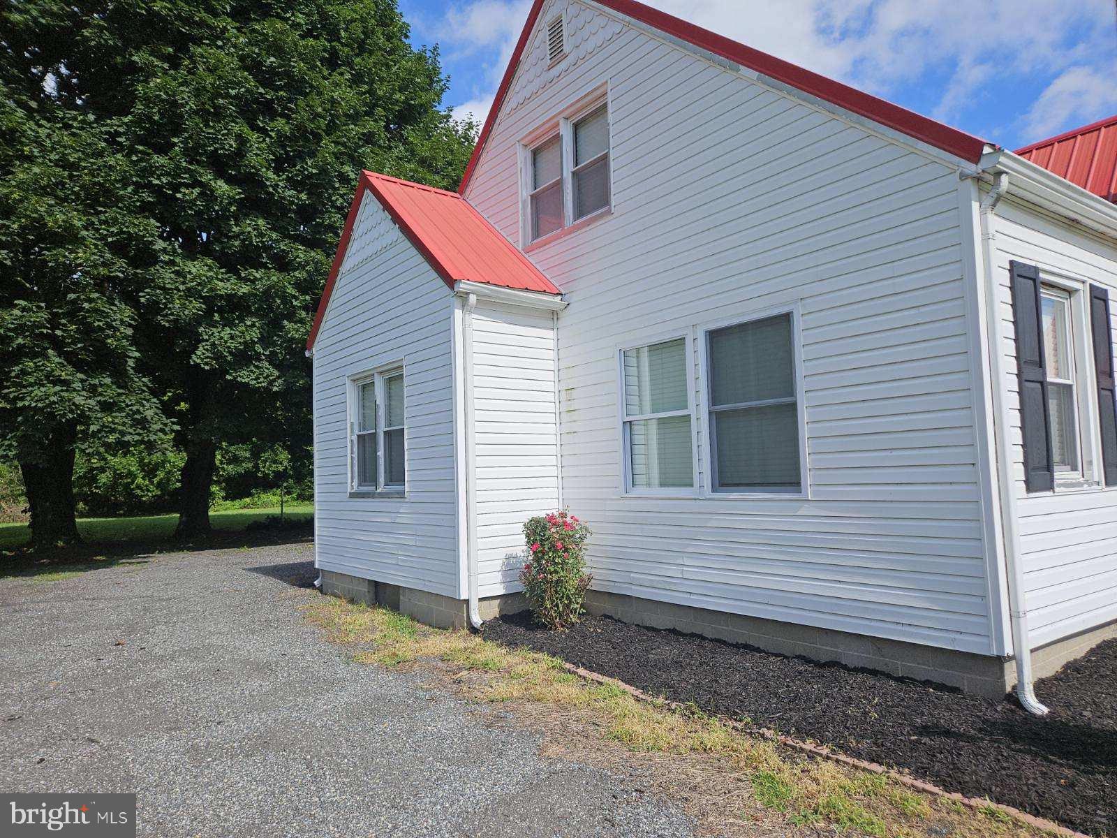 15690 S DUPONT HIGHWAY