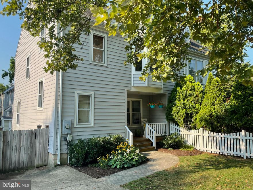 Don't miss this spectacular 3 bedroom 2.5 bathroom semi-detached home - over 1500 square feet -  just a block and a half to the Avenue! The charming front porch greets you as you walk up to this gorgeous home. Enter into the large living room that features a wood-burning fireplace - spacious yet cozy, this space is great for movie or game night. This room flows easily into the large kitchen and dining room. Crisp white cabinetry and updated appliances can be found in the kitchen. The adjoining dining room is great for nightly dinners and can accommodate larger get-togethers - ideal for entertaining!  A half bathroom, utility closet and coat closet round out this floor. Back inside, head to the upper level where you will find two large bedrooms and a full bathroom. Doing laundry is a breeze with a spacious laundry room on this floor. One level up is a great third bedroom, a full bathroom and additional storage. Bright and airy, this space could also double as a fitness room or home office! Need outdoor space - head outside through the kitchen to the fully fenced yard. Enjoy BBQs or relaxing on the stone patio, tend to your vegetable garden and use the shed for extra storage - you will love this private space! Loaded with updates to include new HVAC in 2018, stove and dishwasher in 2020, patio in 2018 and more - this move-in ready home is just what you've been waiting for. Park in the driveway and walk to all that Del Ray has to offer, plus enjoy close proximity to Amazon HQ2, Washington, DC and Old Town. You don't want to miss this gem. Welcome home!