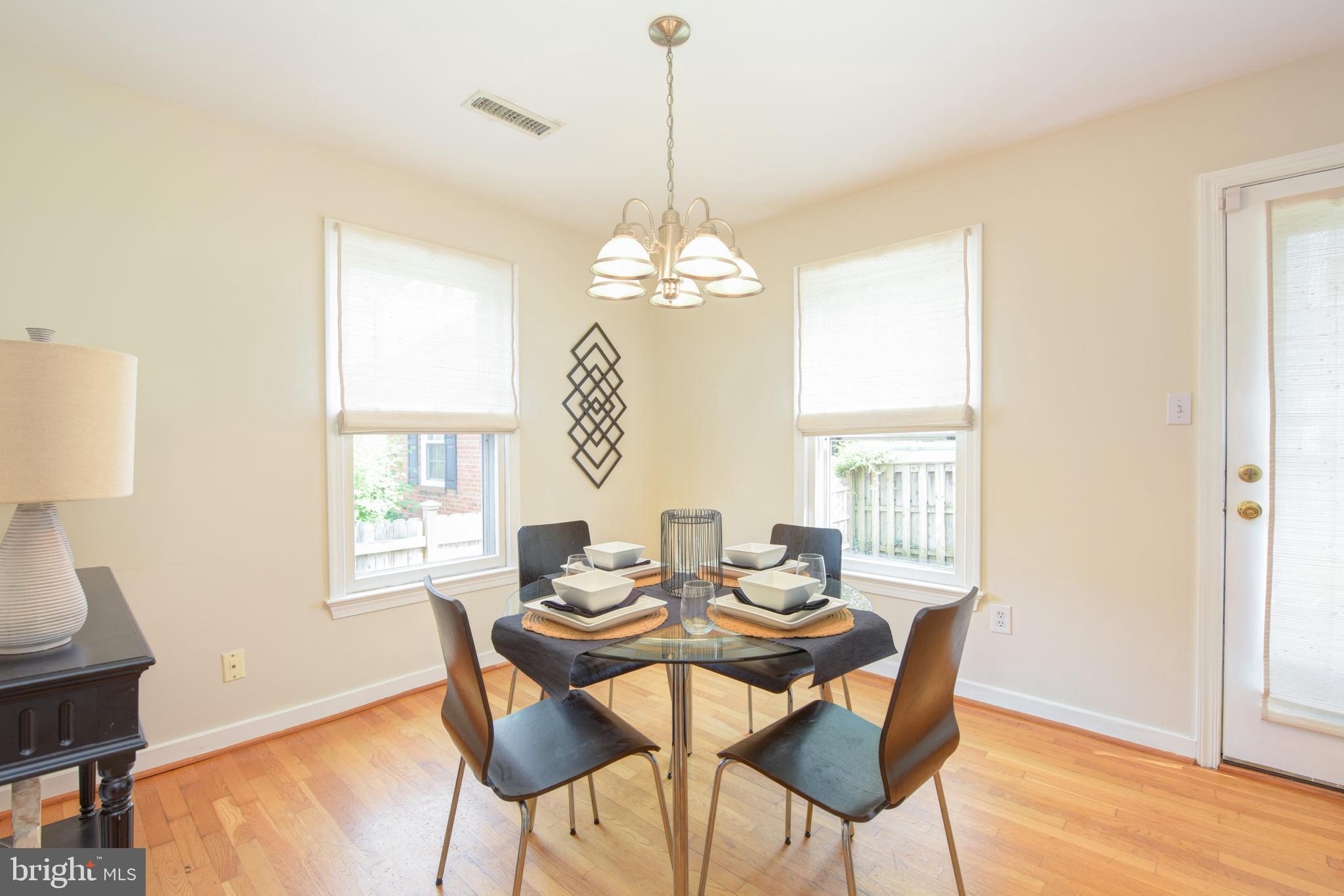 DEL RAY - Residential