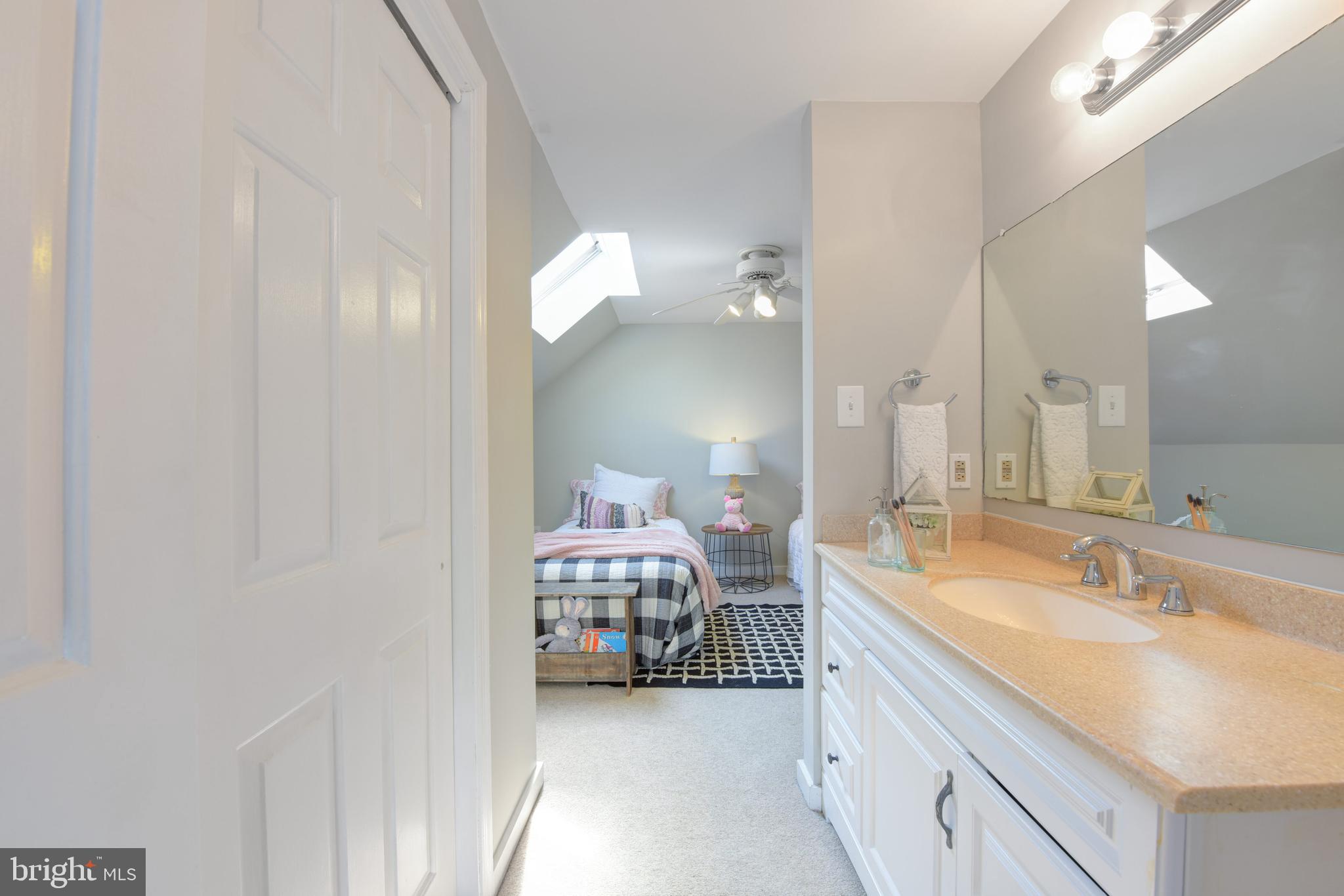 DEL RAY - Residential