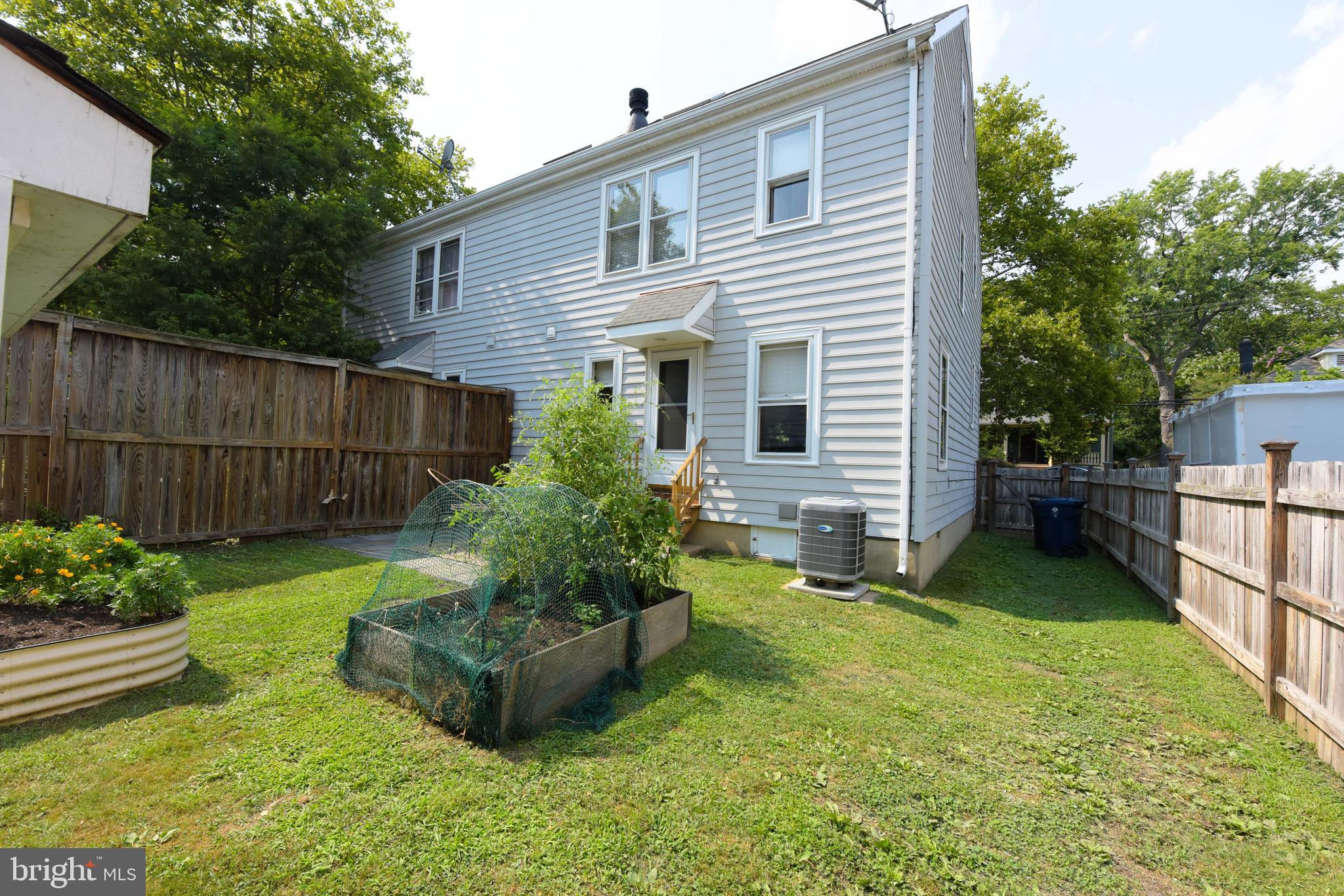 DEL RAY - Residential